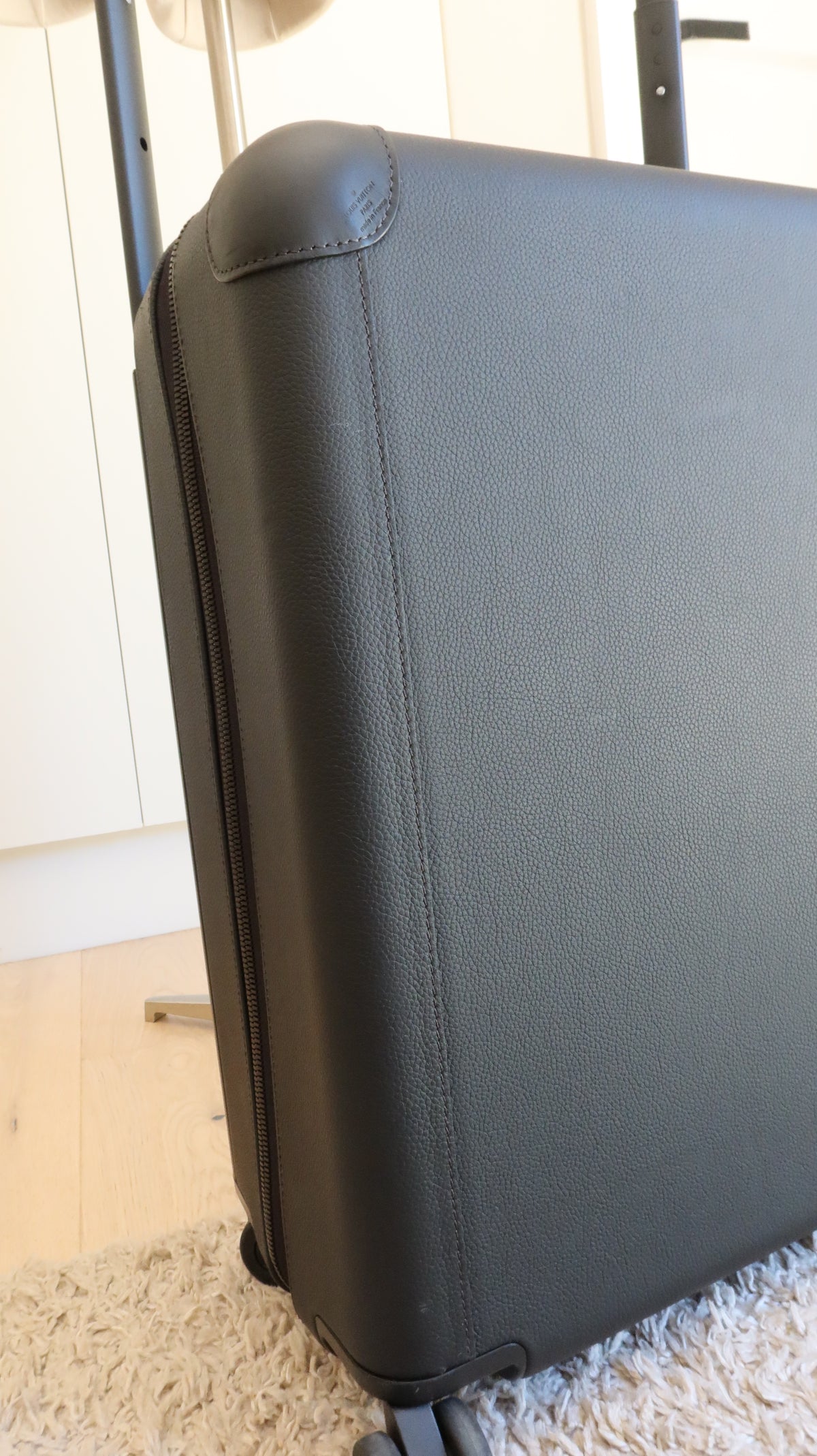 Louis Vuitton Horizon 55 Rolling Suitcase