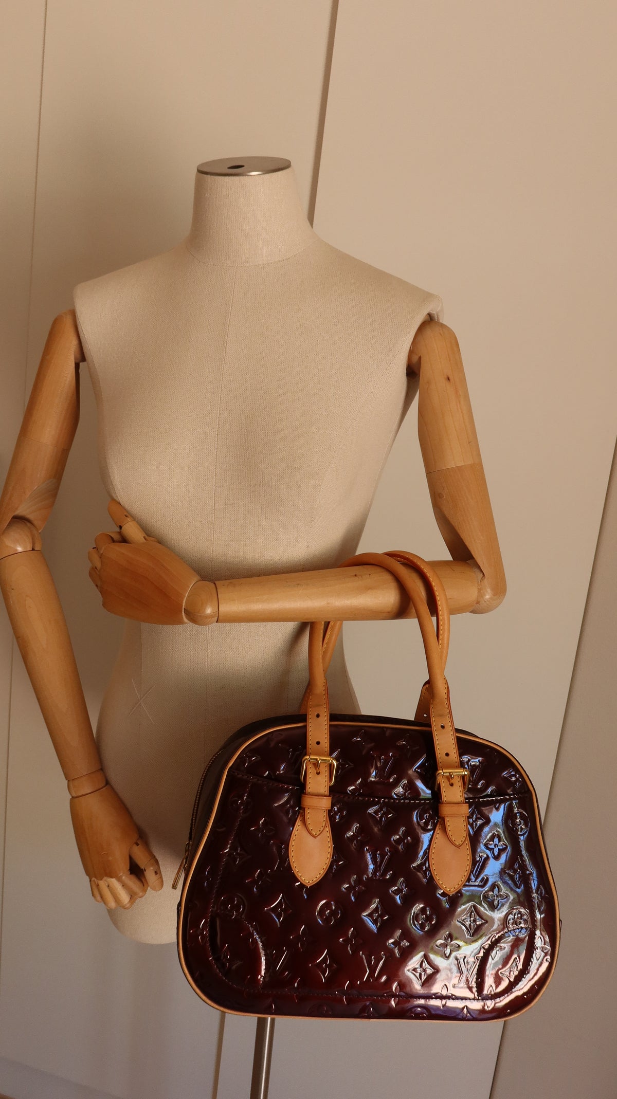 Louis Vuitton Summit Drive Bag