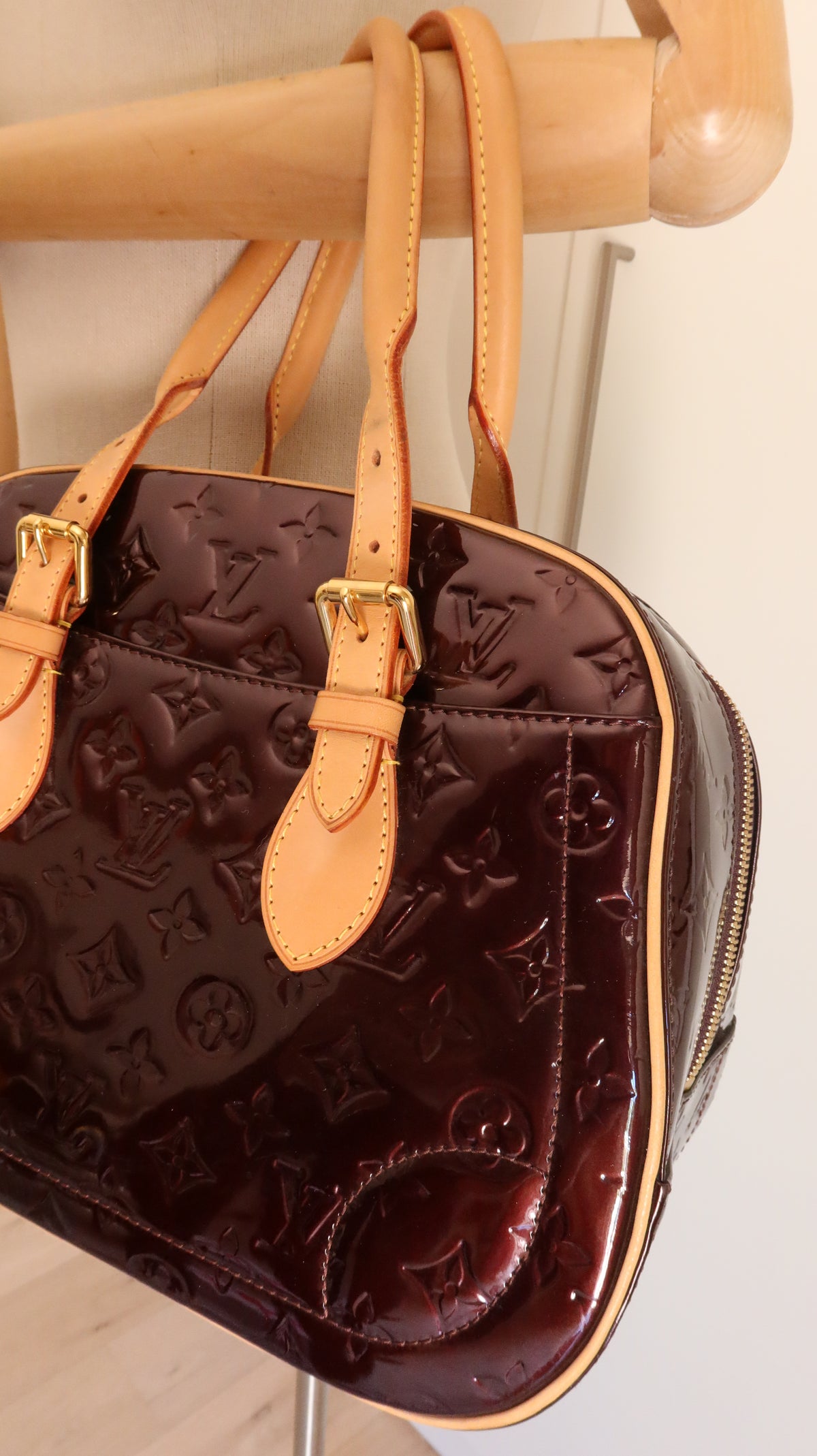 Louis Vuitton Summit Drive Bag