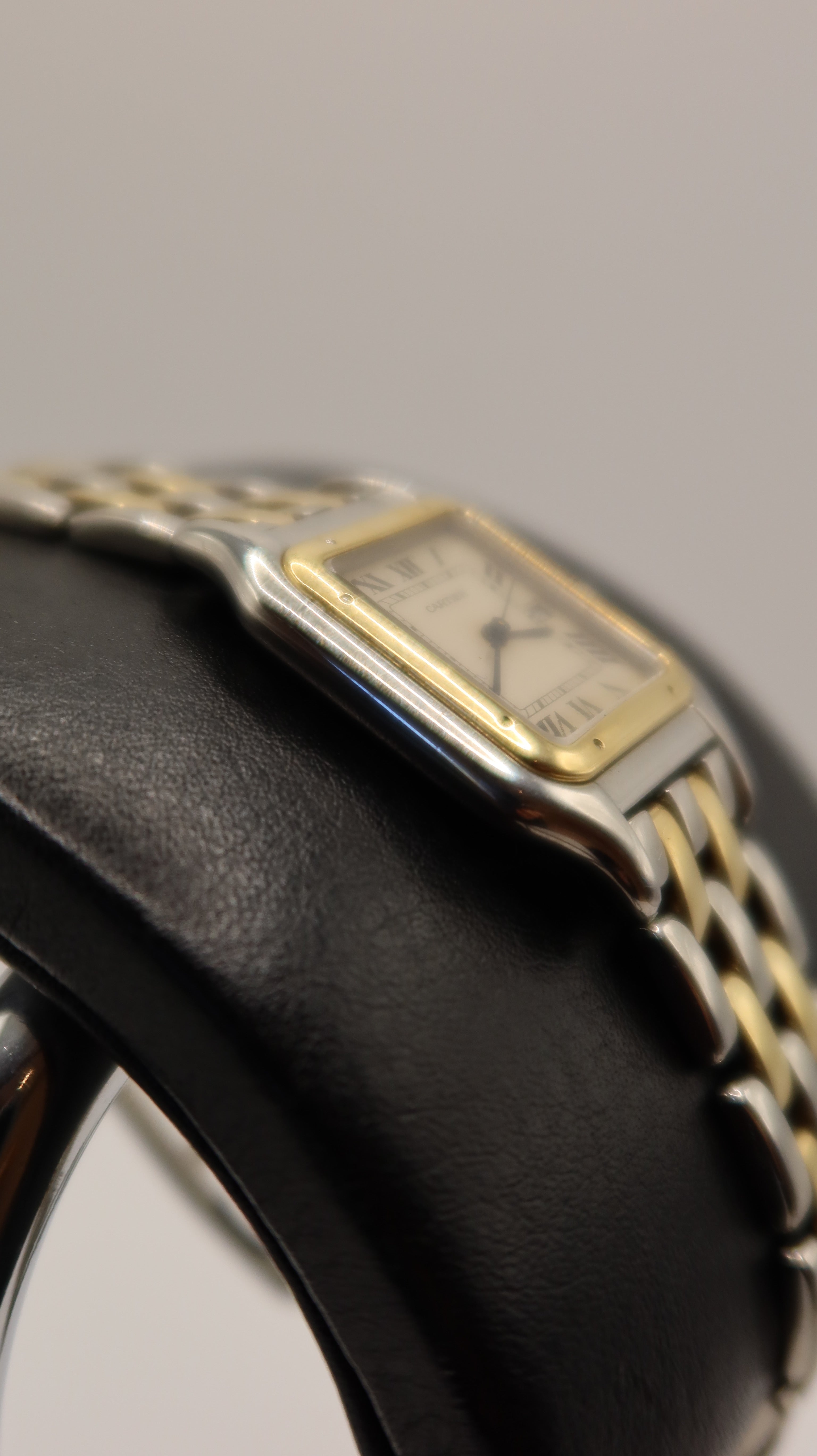 Cartier Panthere Watch (29mm)