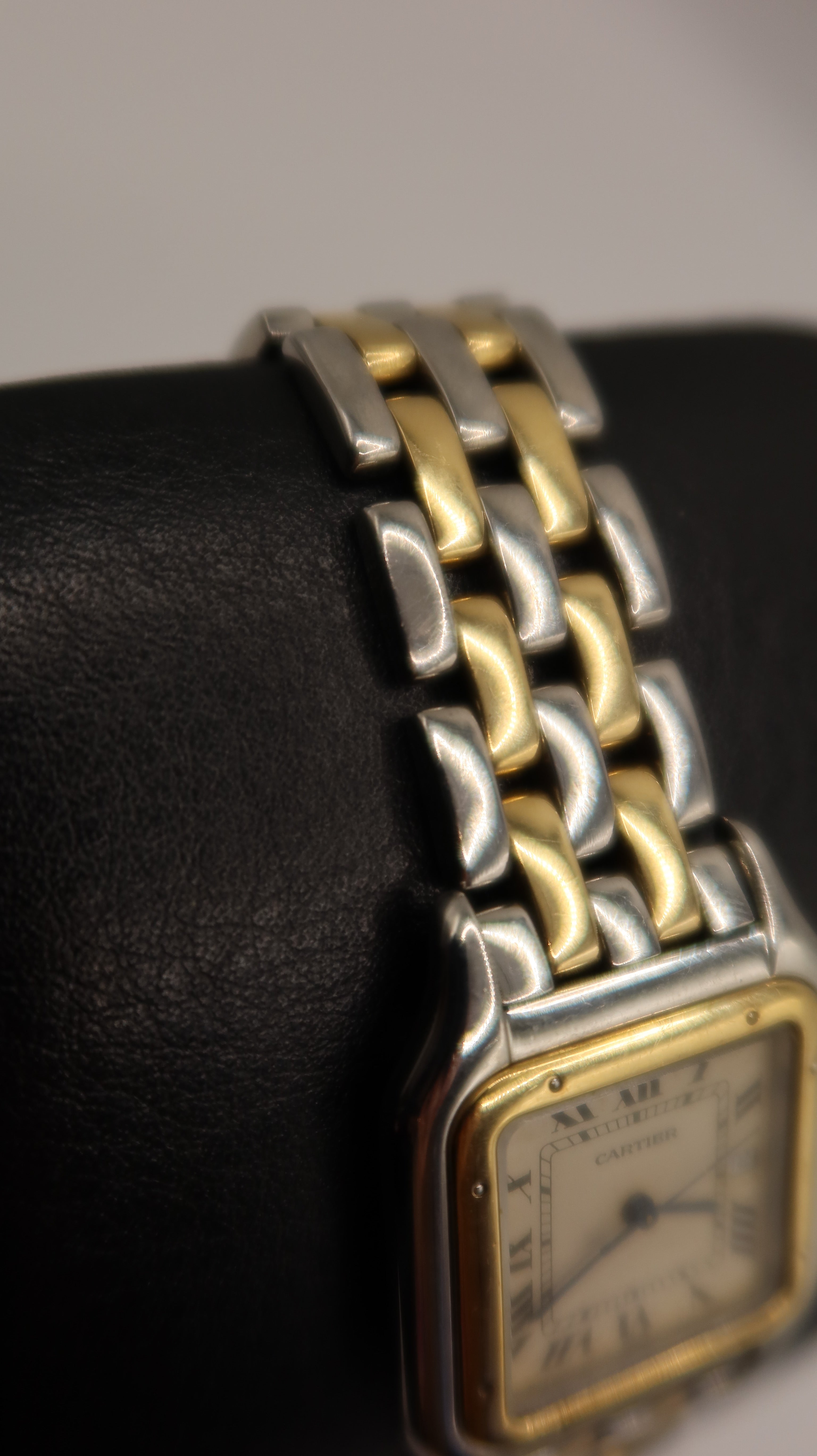 Cartier Panthere Watch (29mm)