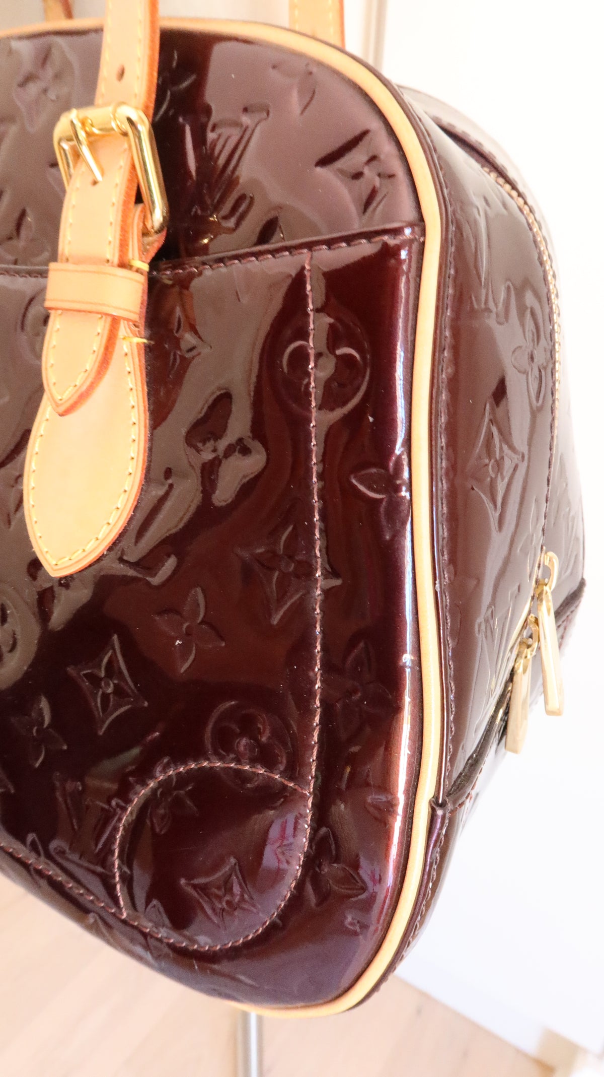 Louis Vuitton Summit Drive Bag