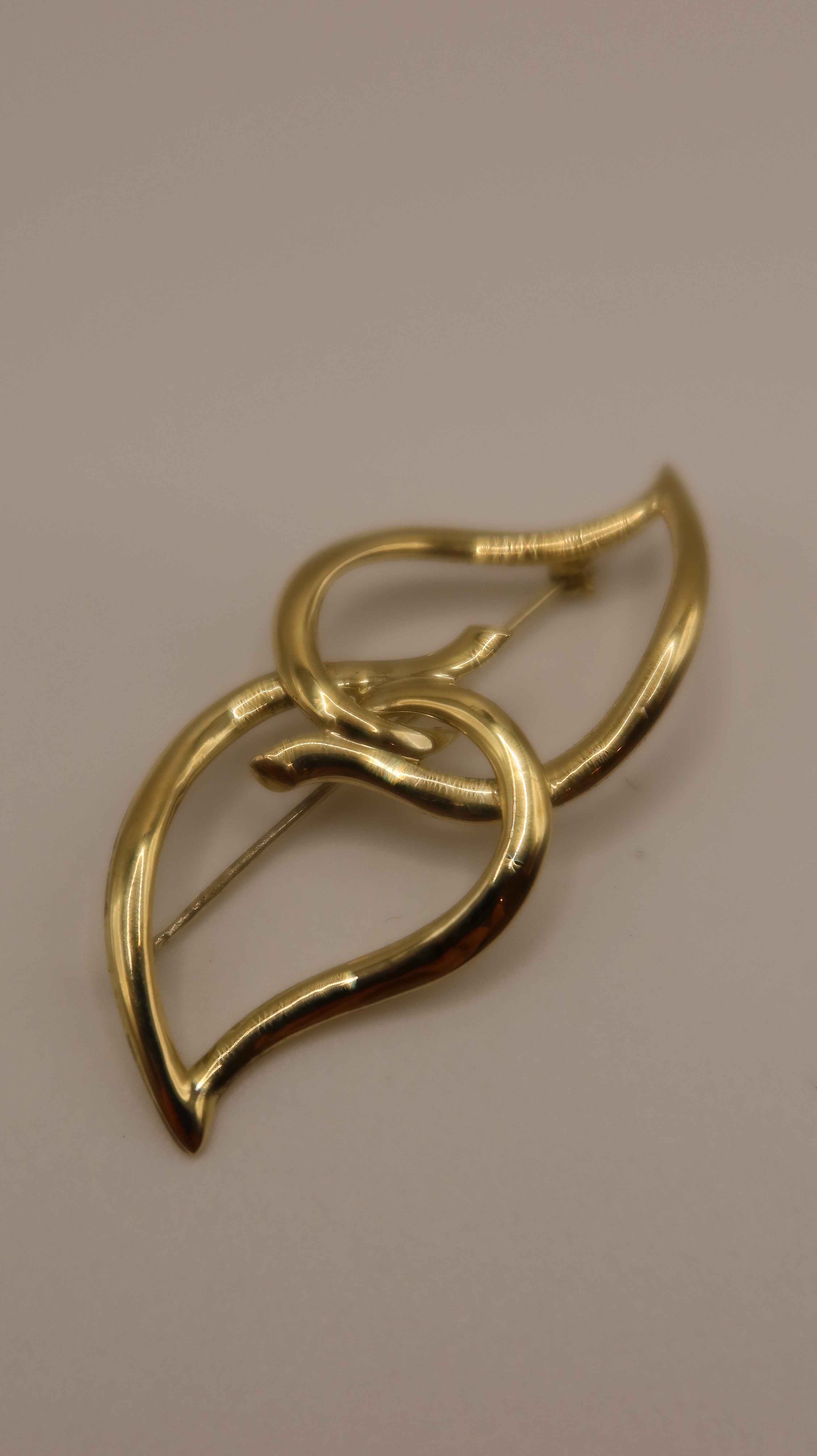 Tiffany & Co 18K Yellow Gold Brooch