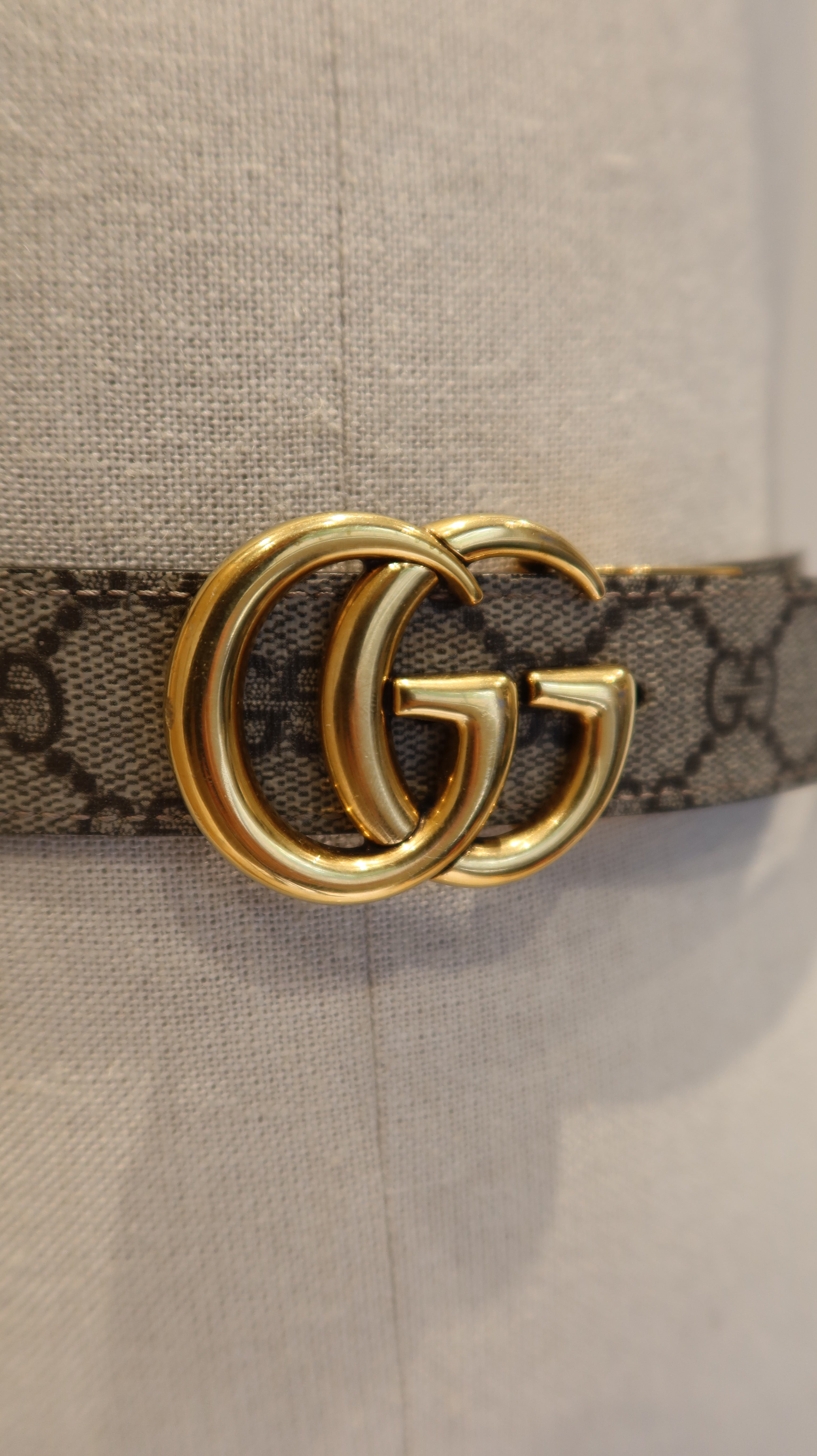 Gucci Reversible Belt (85/34)