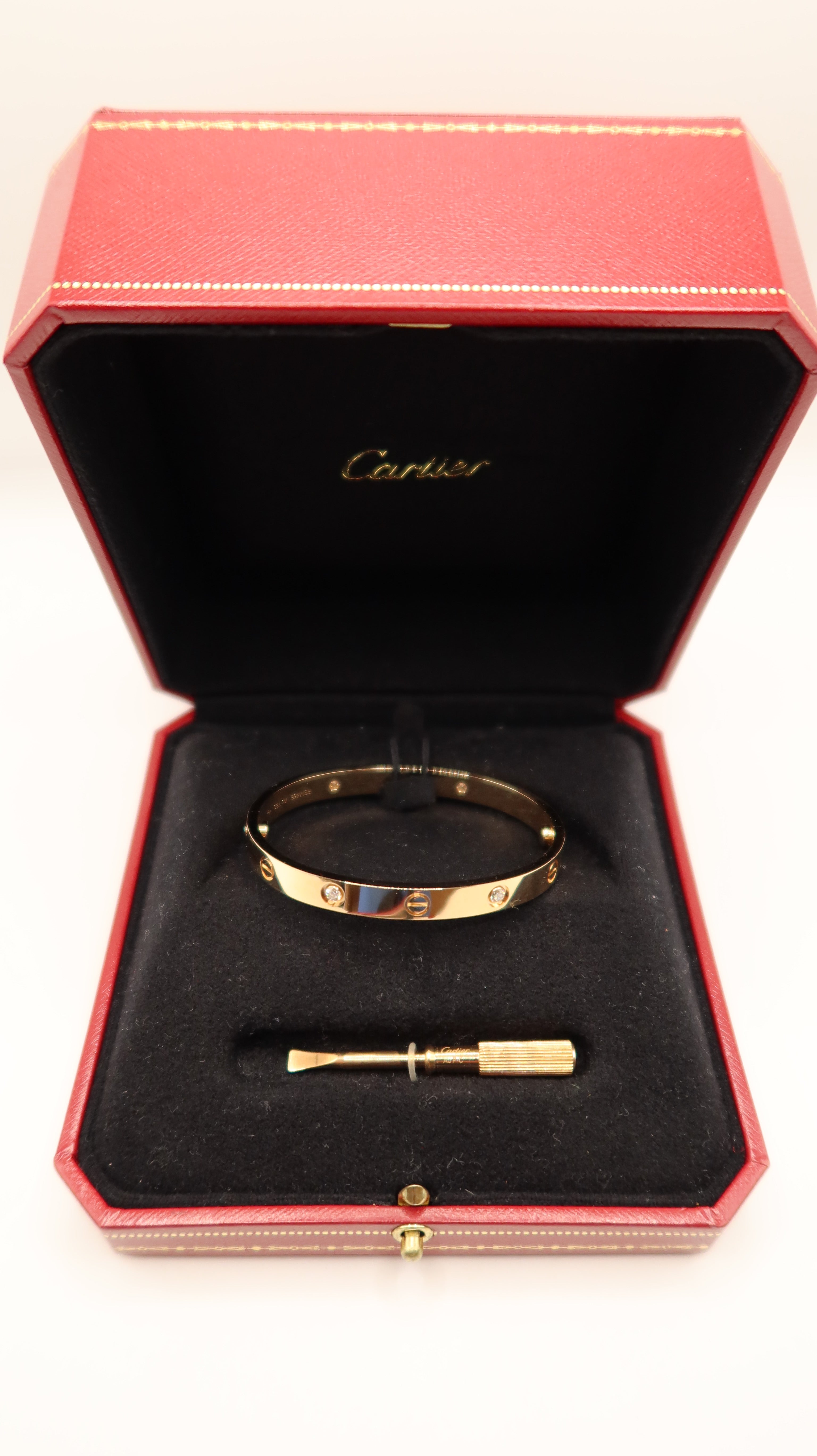 Cartier Love Bracelet (Half Diamonds/17/PG)