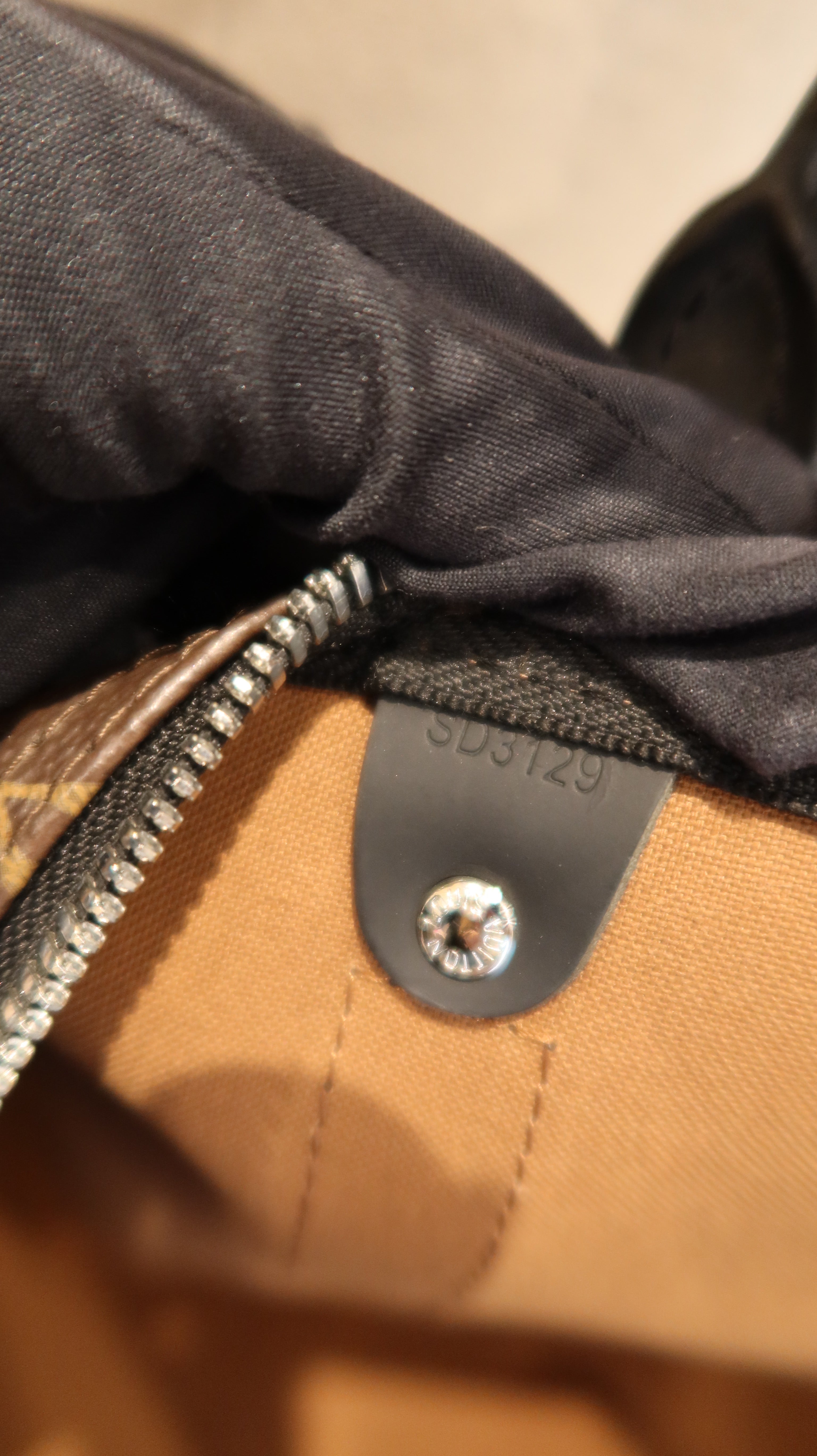Louis Vuitton Keepall 50