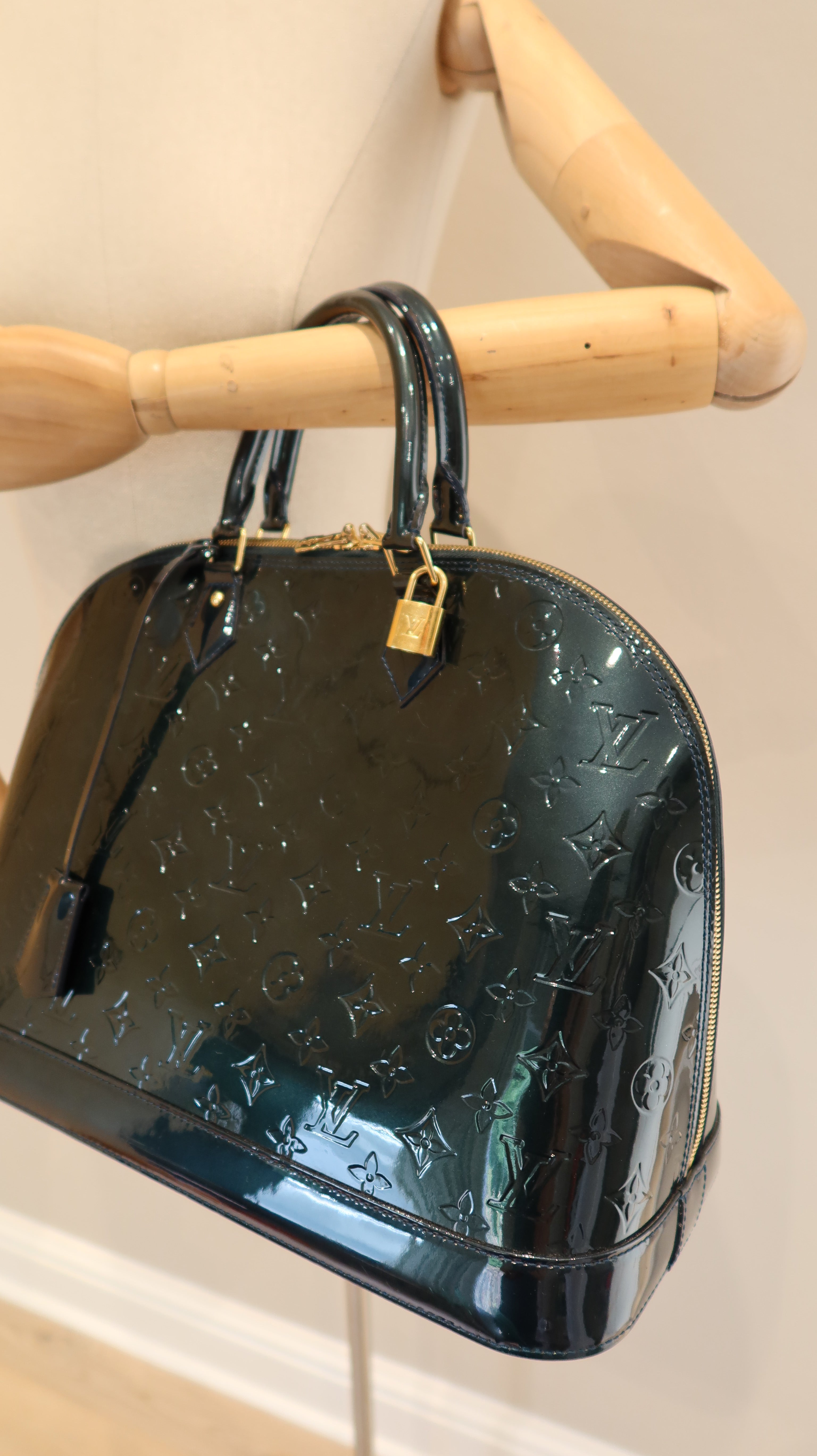 Louis Vuitton Alma GM