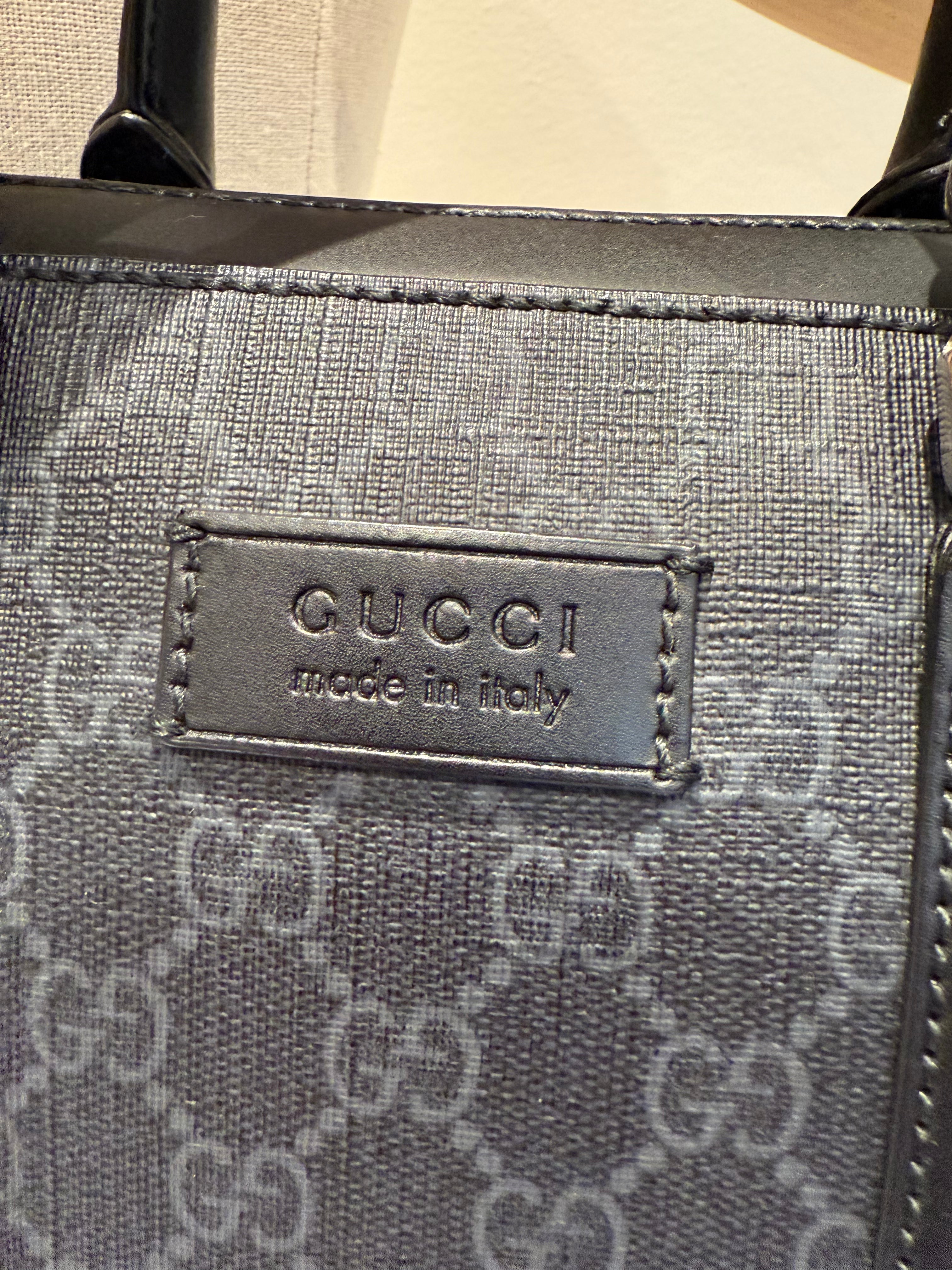 Gucci Supreme Black Briefcase *Full Set*