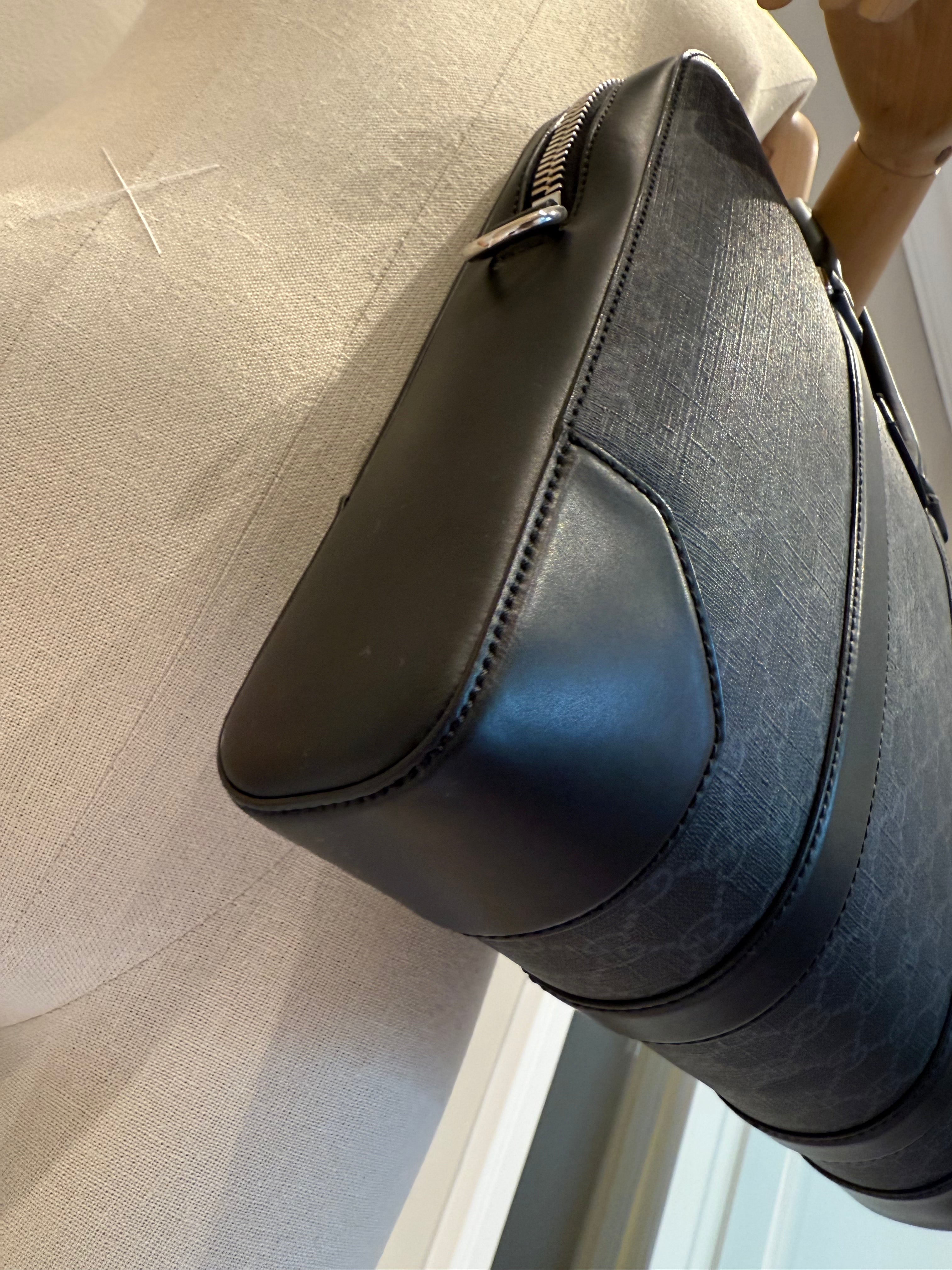 Gucci Supreme Black Briefcase *Full Set*