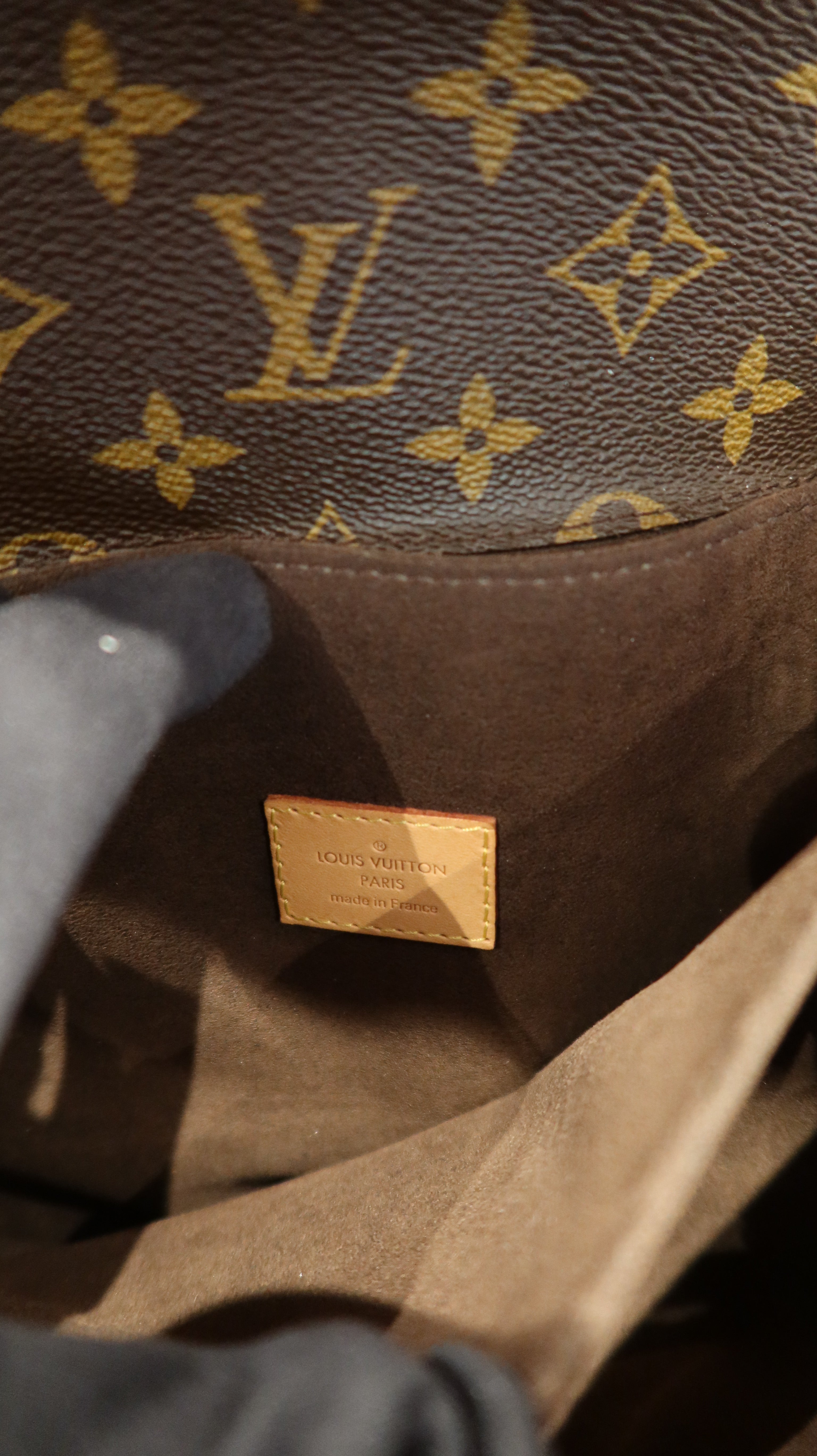 Louis Vuitton Pochette Metis