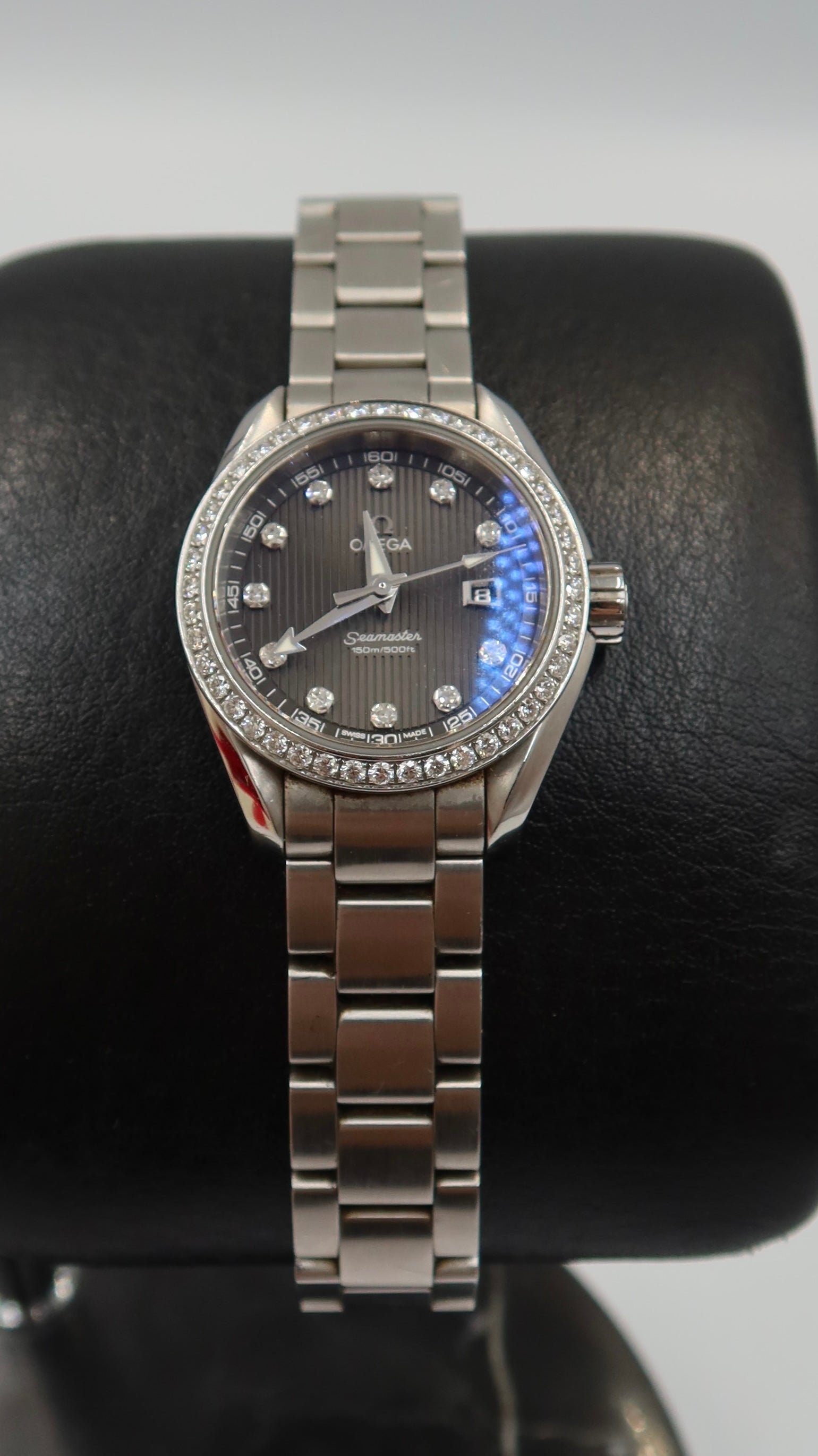 Omega Aqua Terra Quartz Watch 30mm *Fire Price*