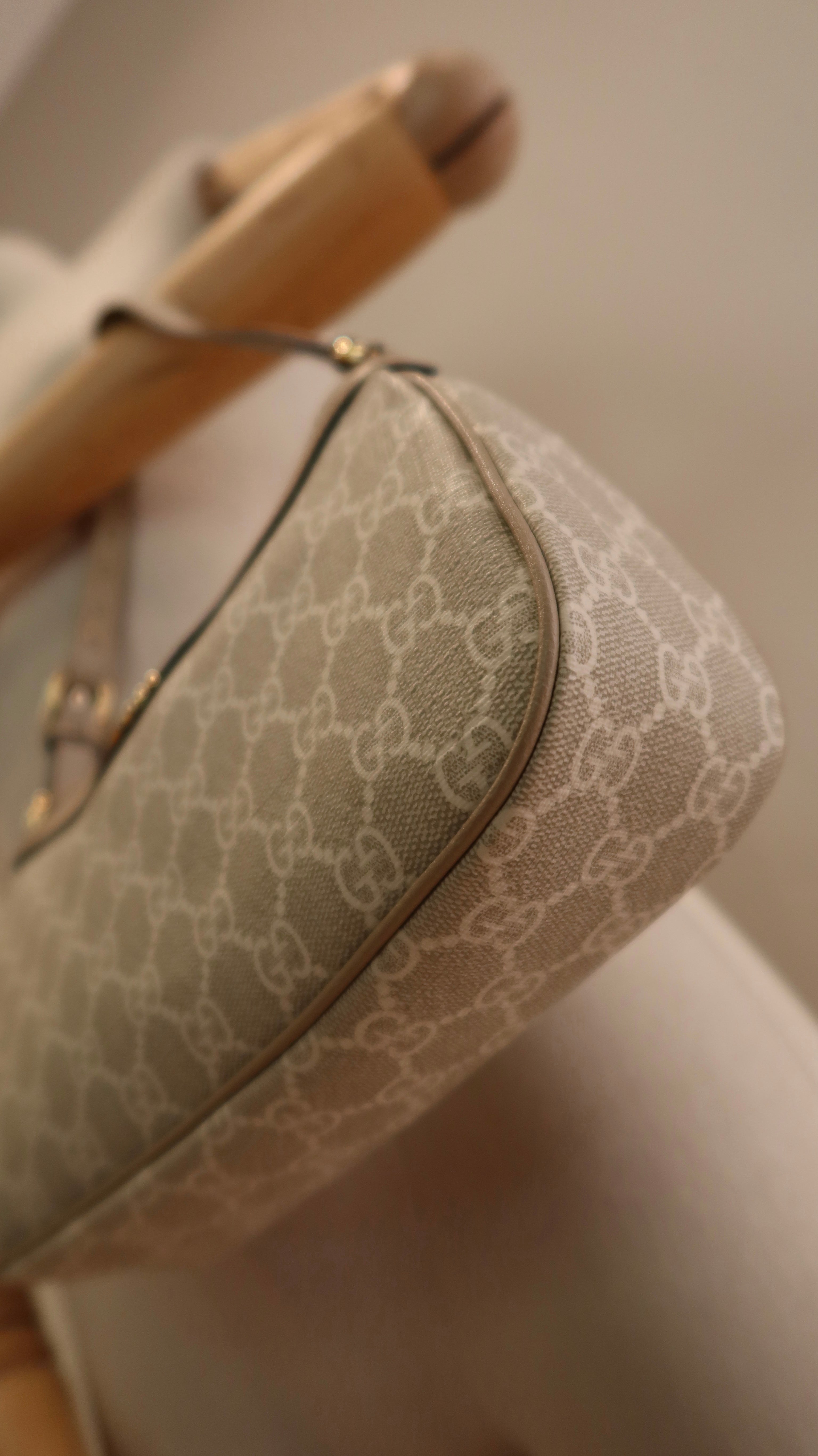Gucci Supreme Ophidia Bag