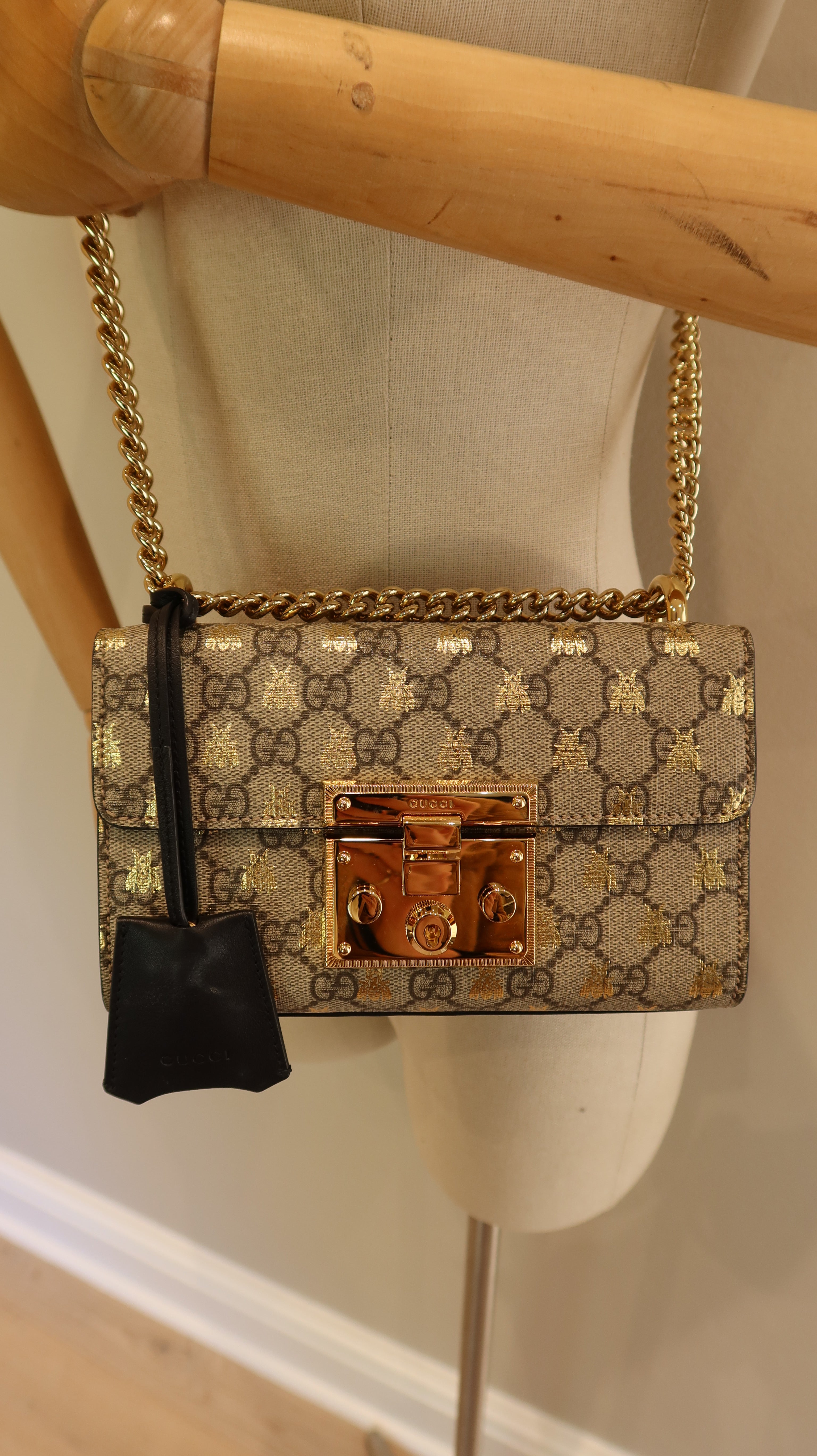 Gucci GG Supreme Padlock Bag