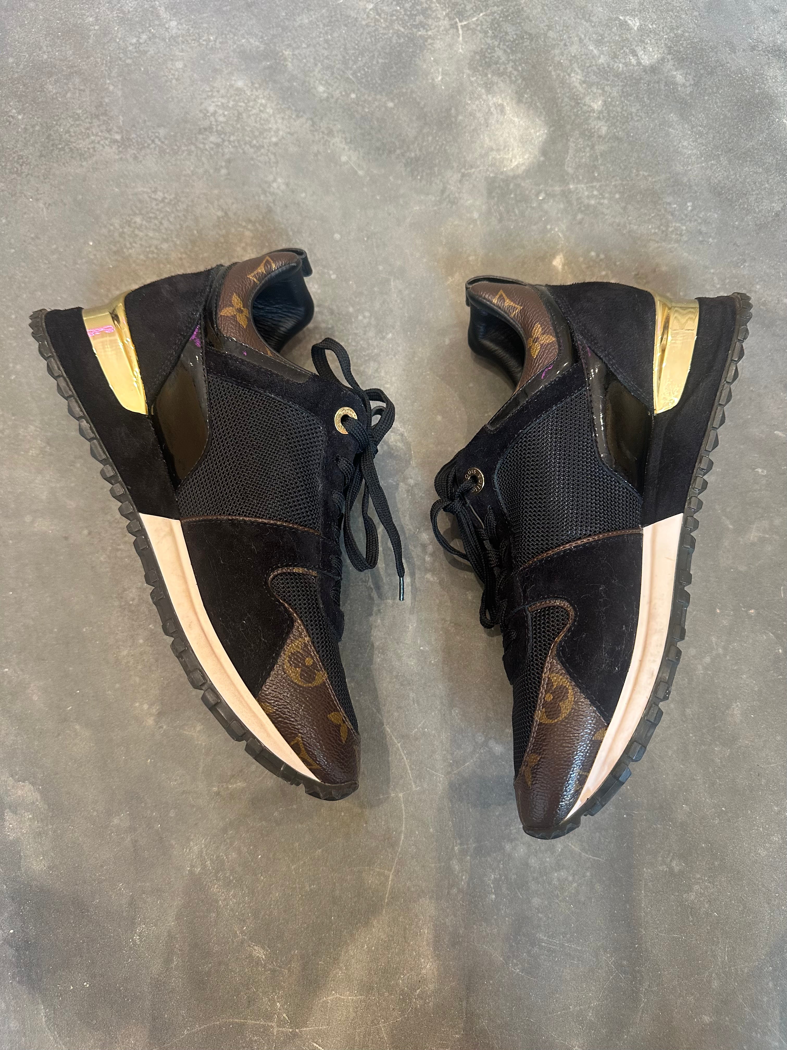 Louis Vuitton Sneakers (EU38)