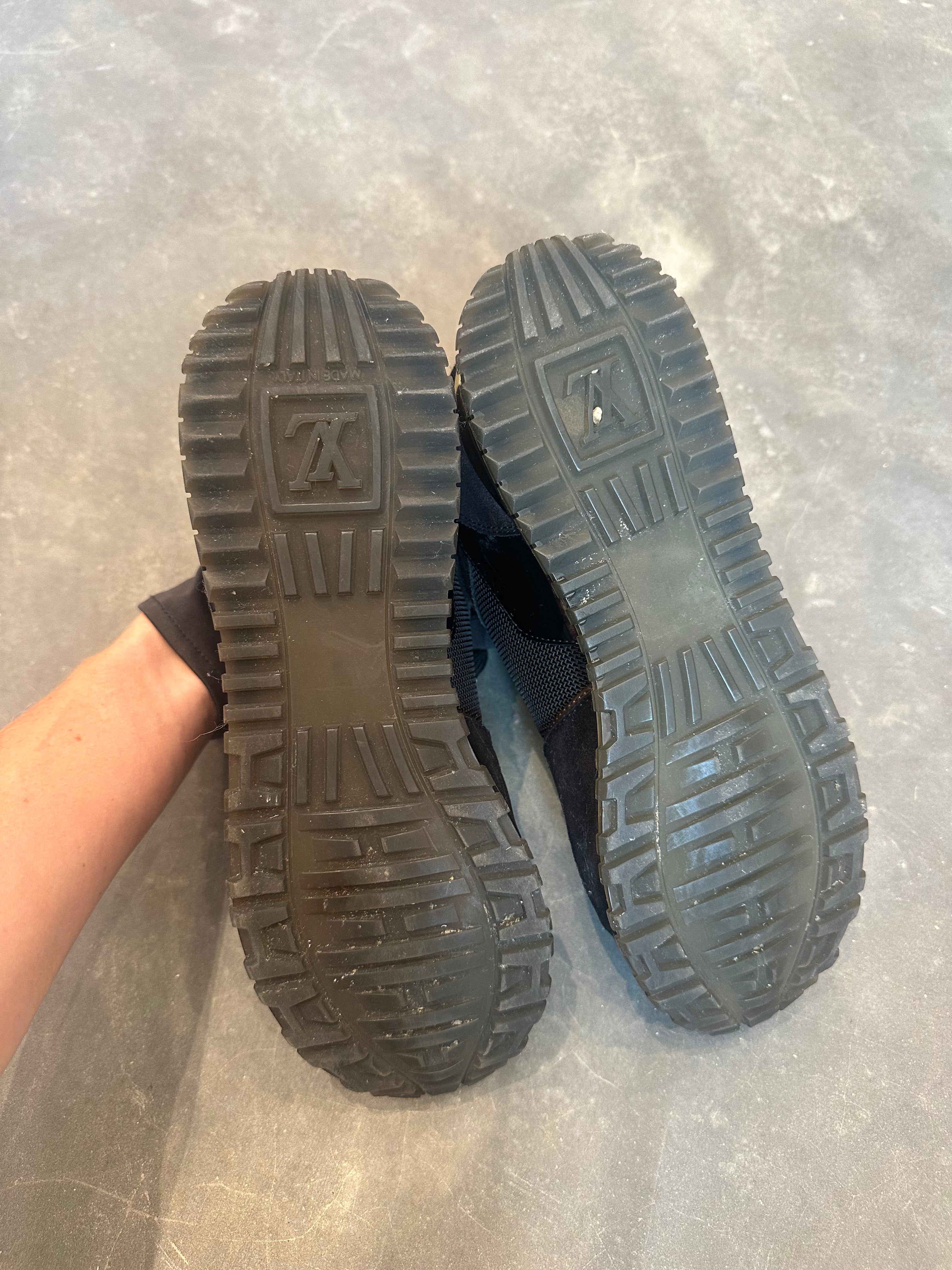 Louis Vuitton Sneakers (EU38)