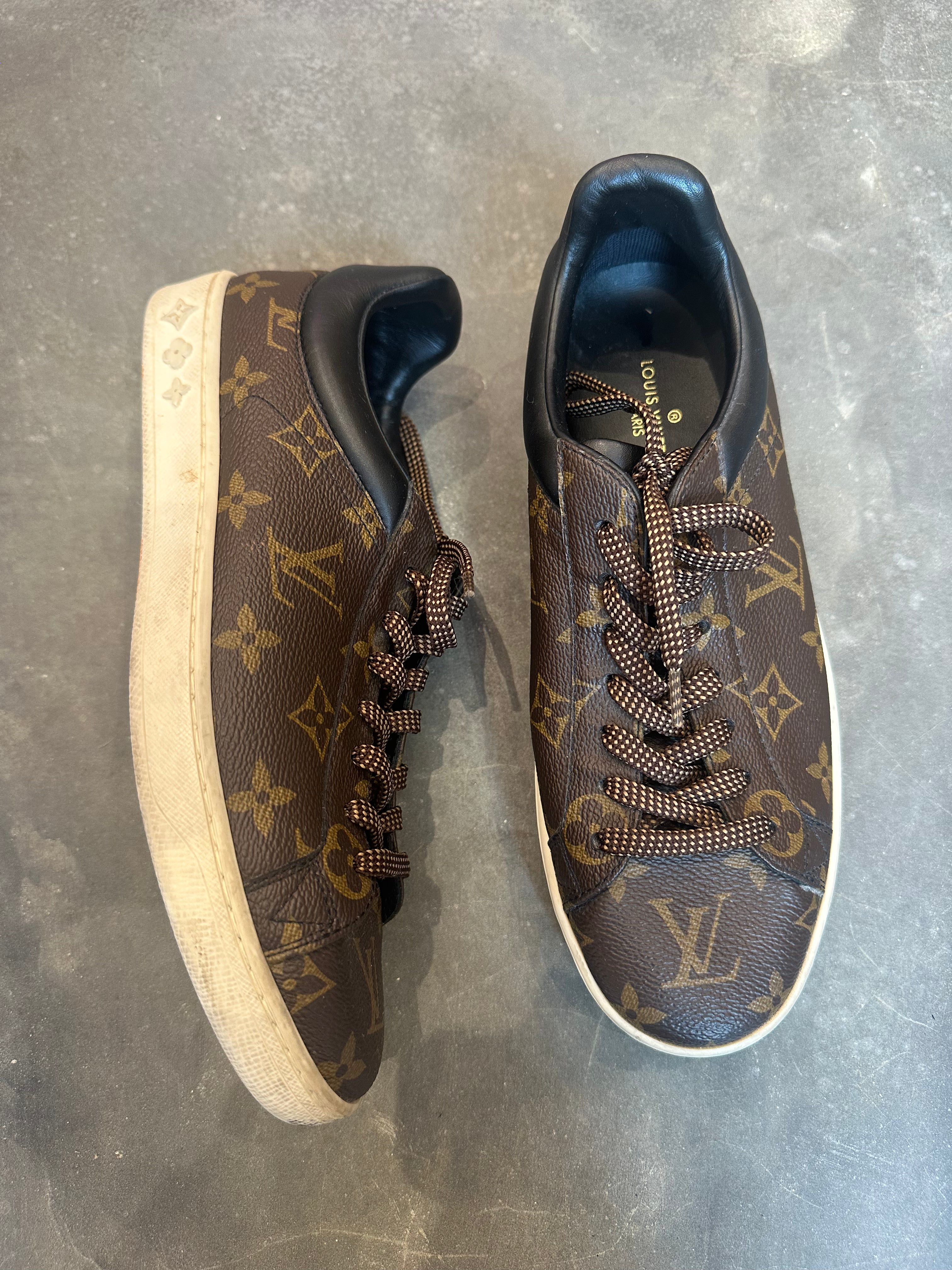 Louis Vuitton Sneakers (EU38)