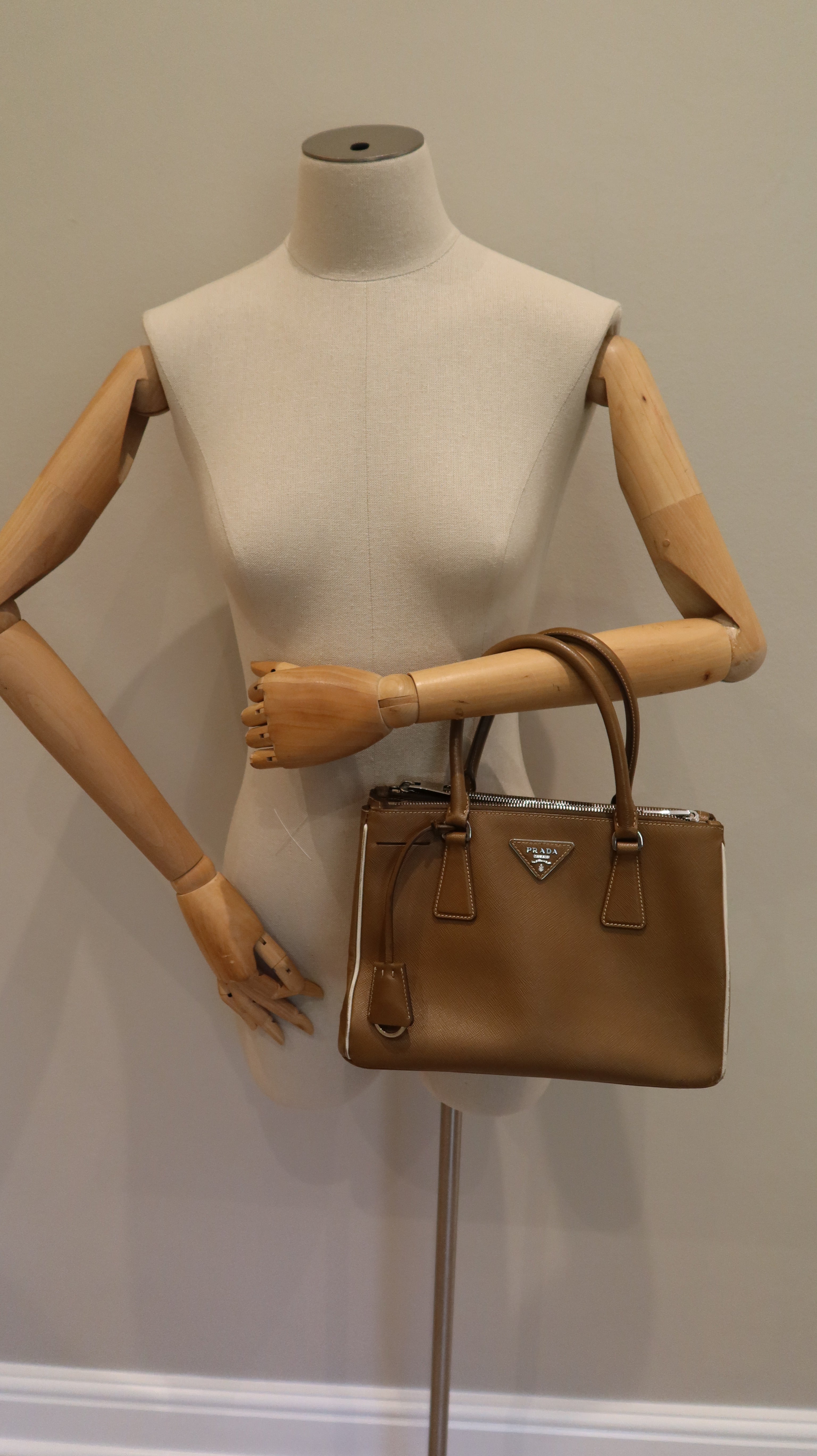 Prada Galleria Tote Bag