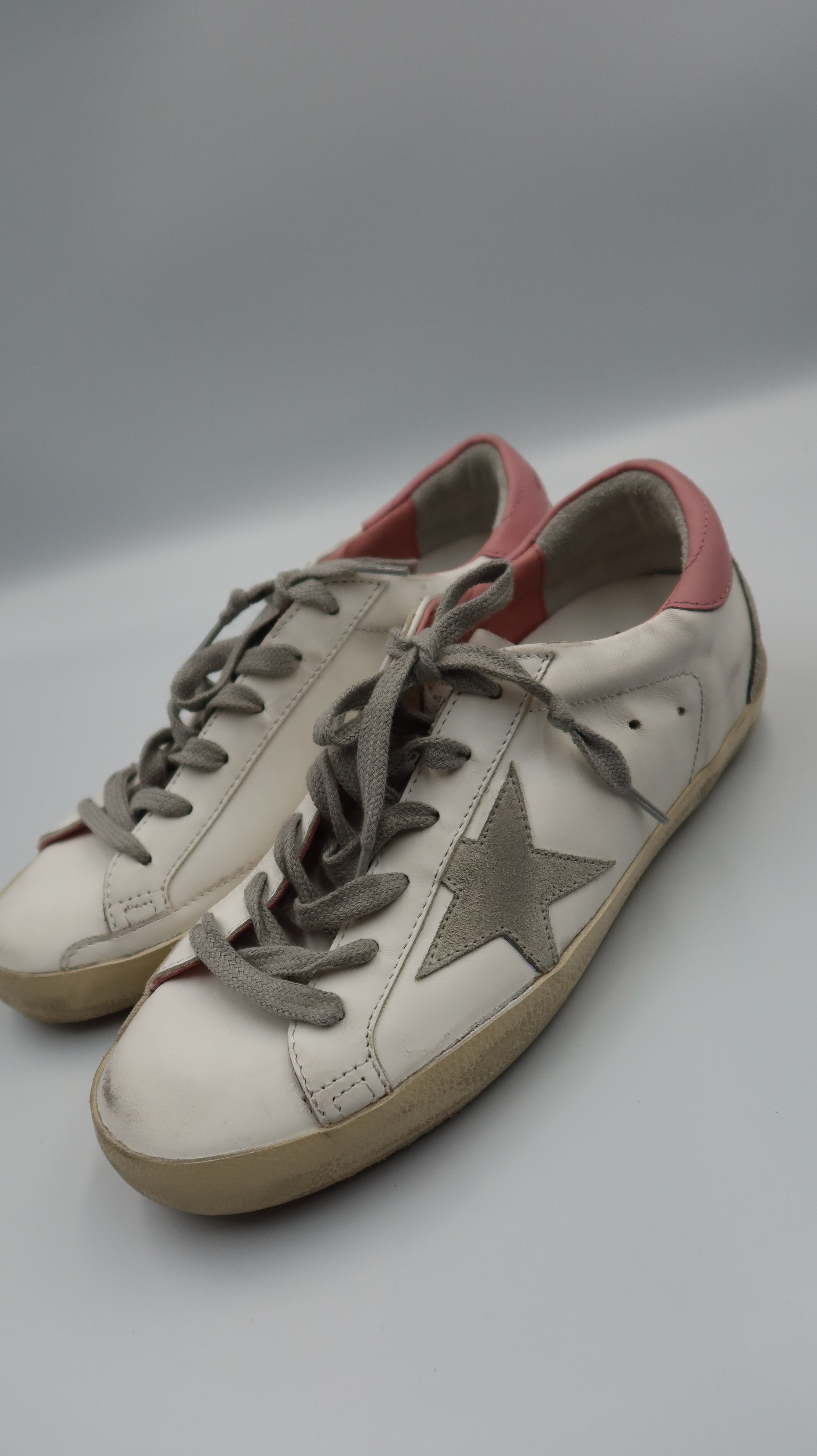 Golden Goose Sneakers (EU37/Store Fresh)