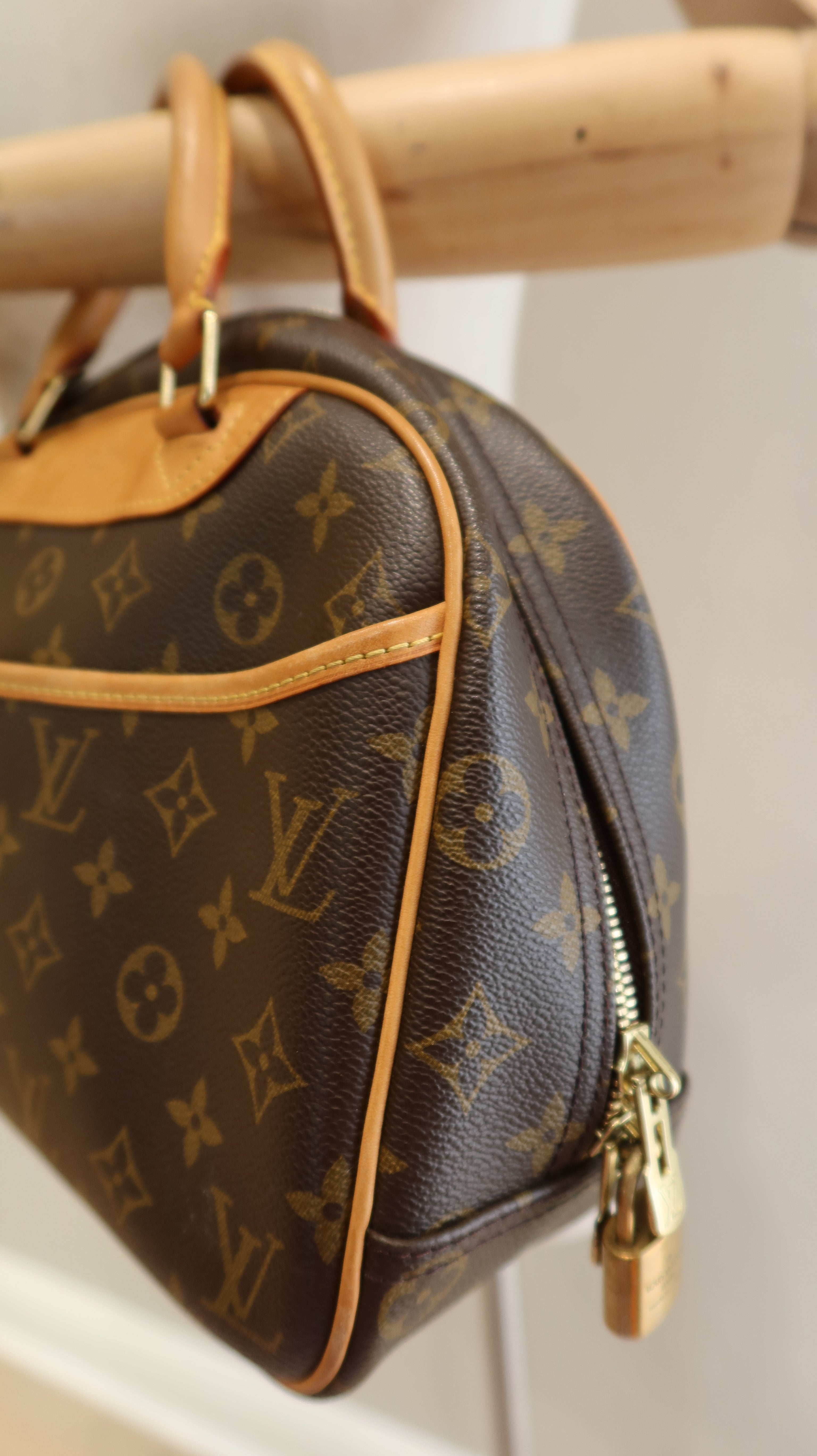 Louis Vuitton Trouville Bag
