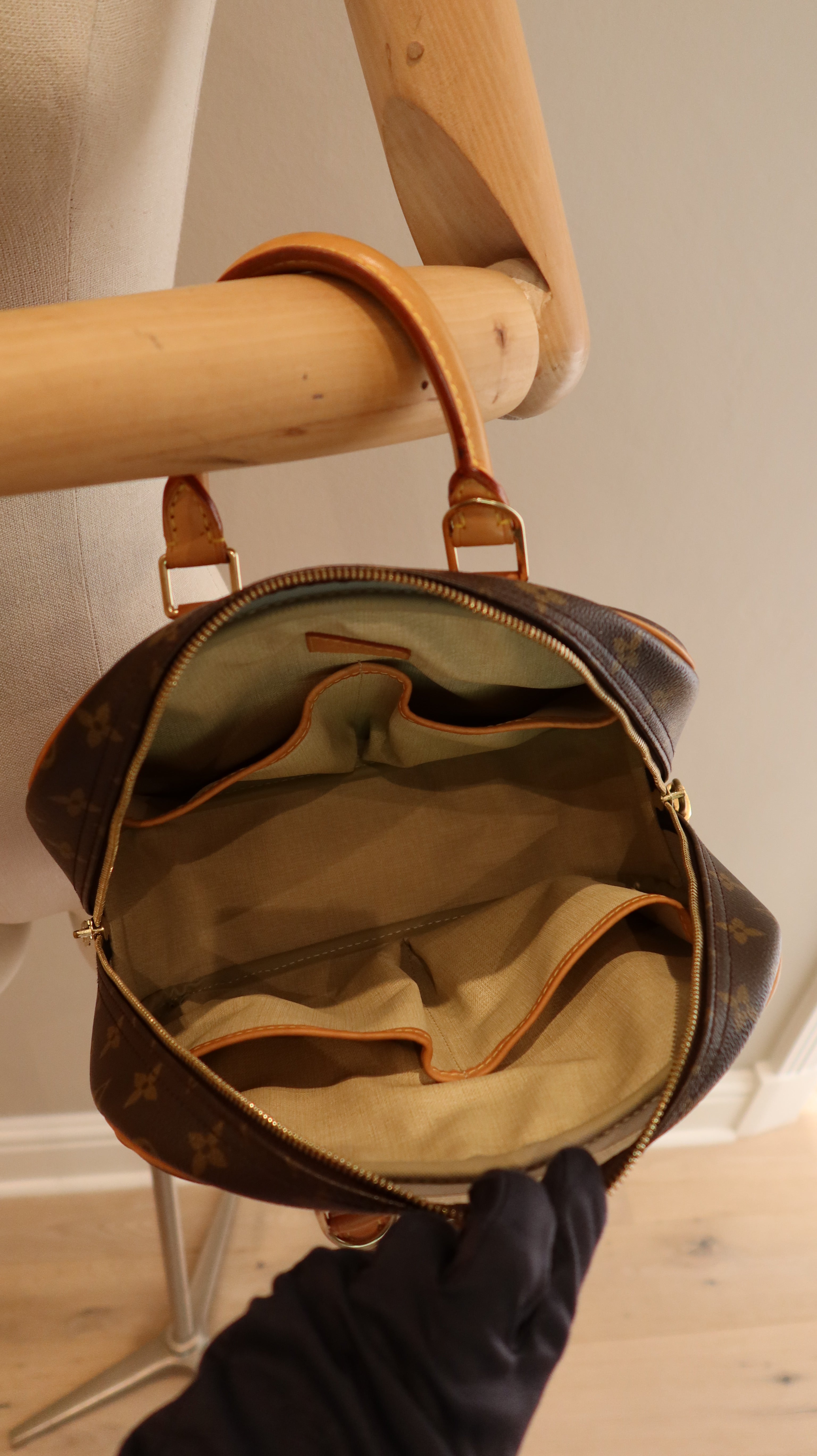Louis Vuitton Trouville Bag