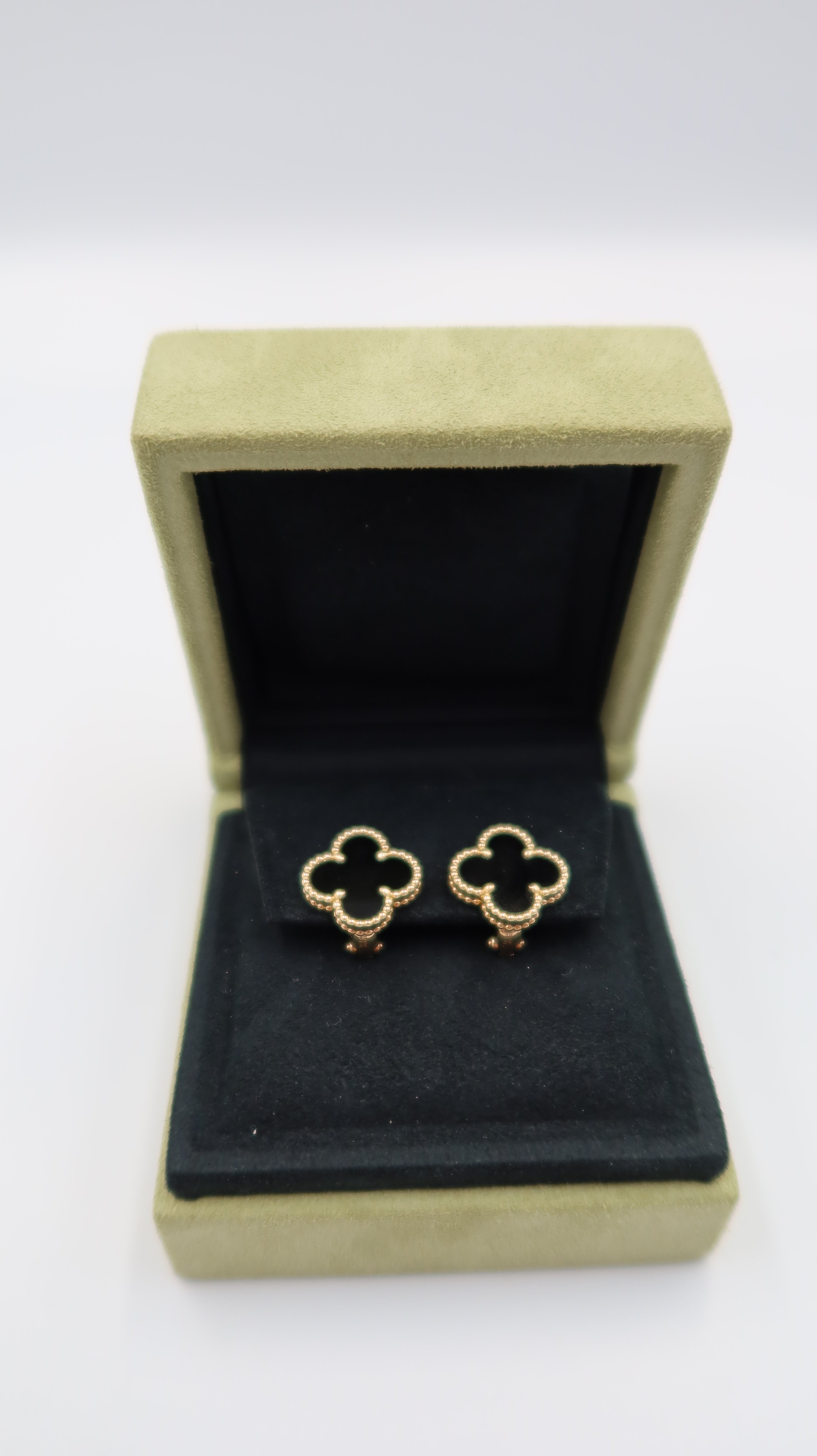 Van Cleef & Arpels Vintage Alhambra Onyx Earrings (YG)