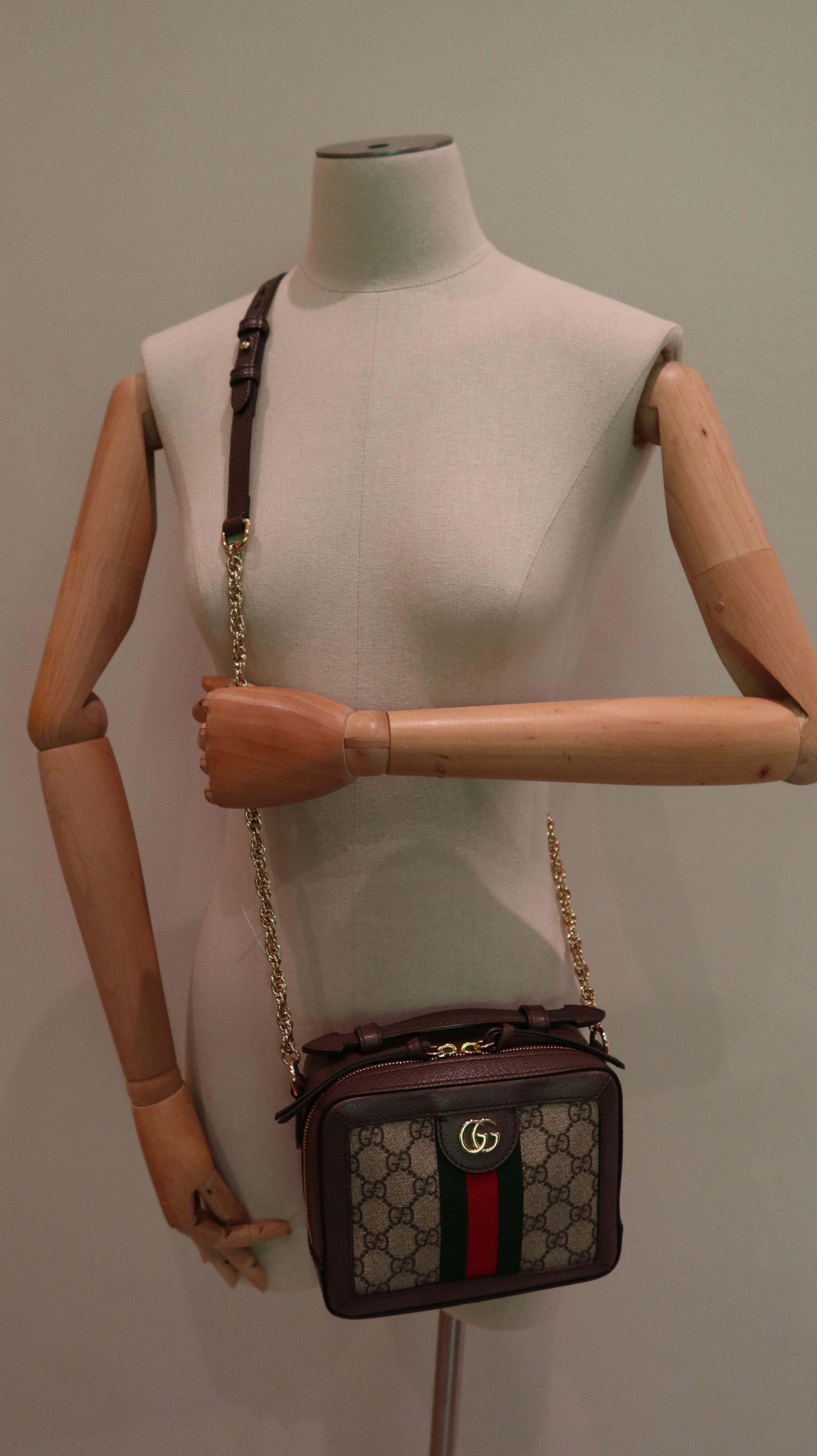 Gucci Ophidia GG Mini Top Handle Bag