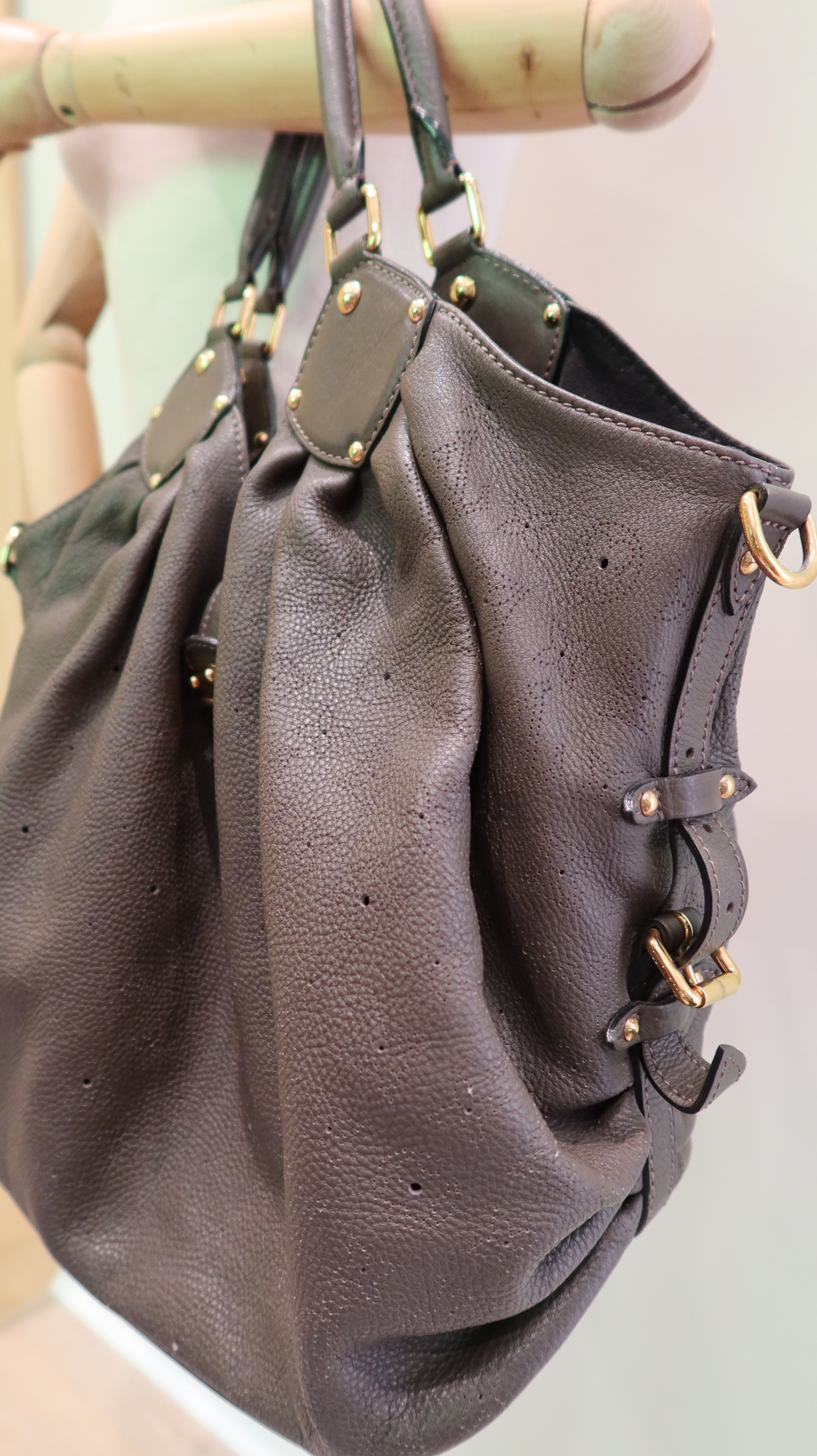 Louis Vuitton Hobo Bag