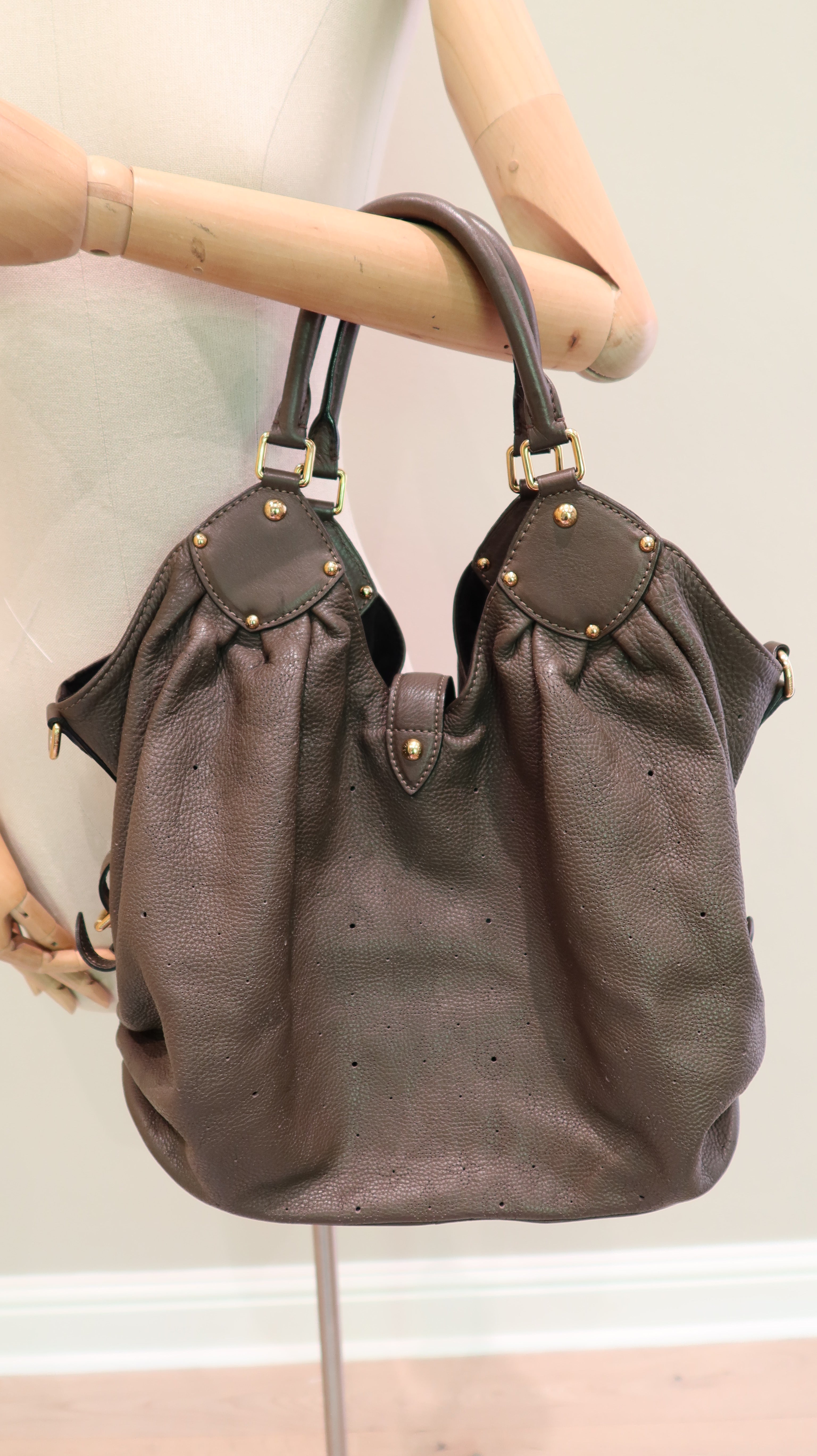 Louis Vuitton Hobo Bag