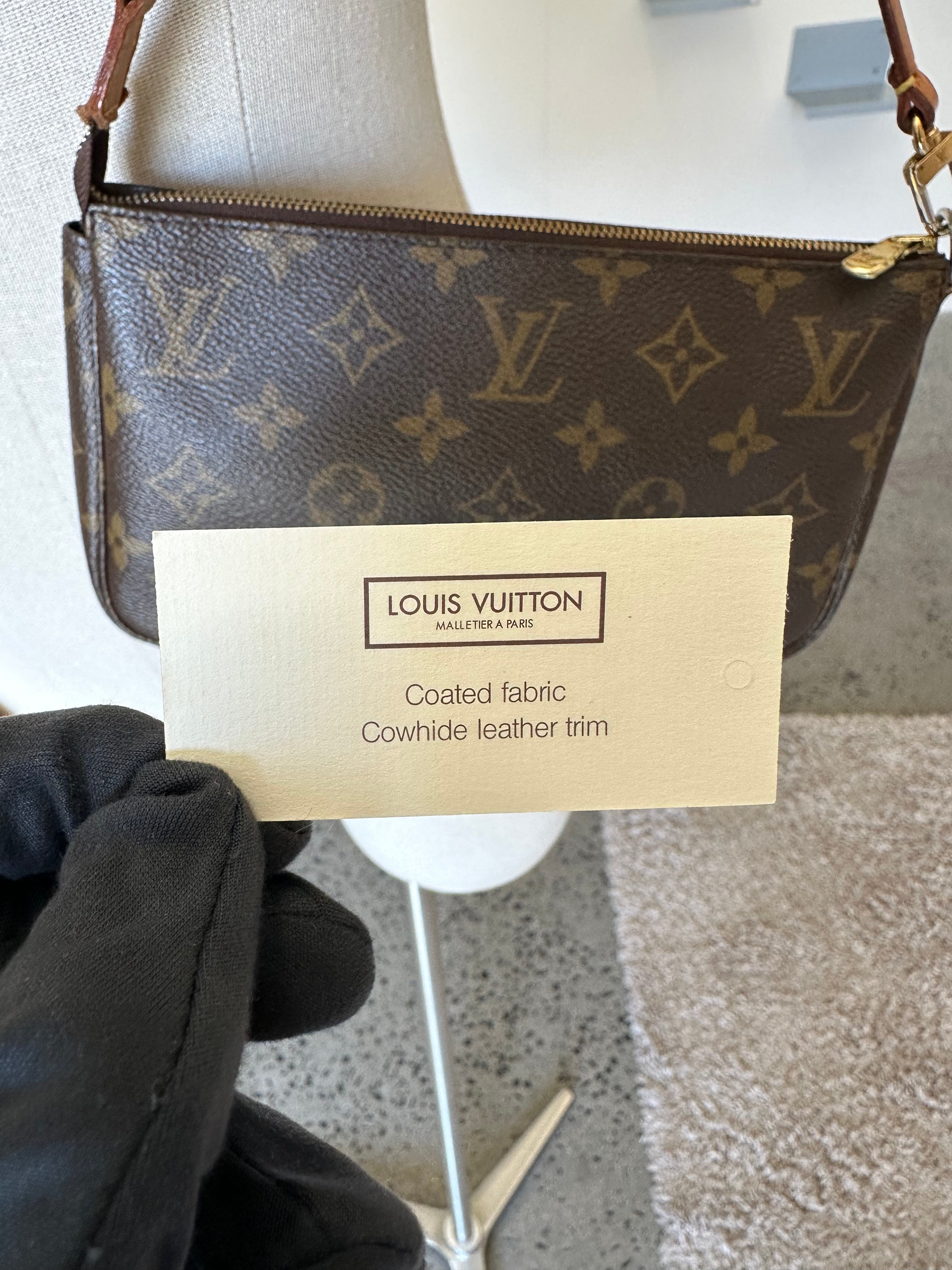 Louis Vuitton Pochette Accessoires