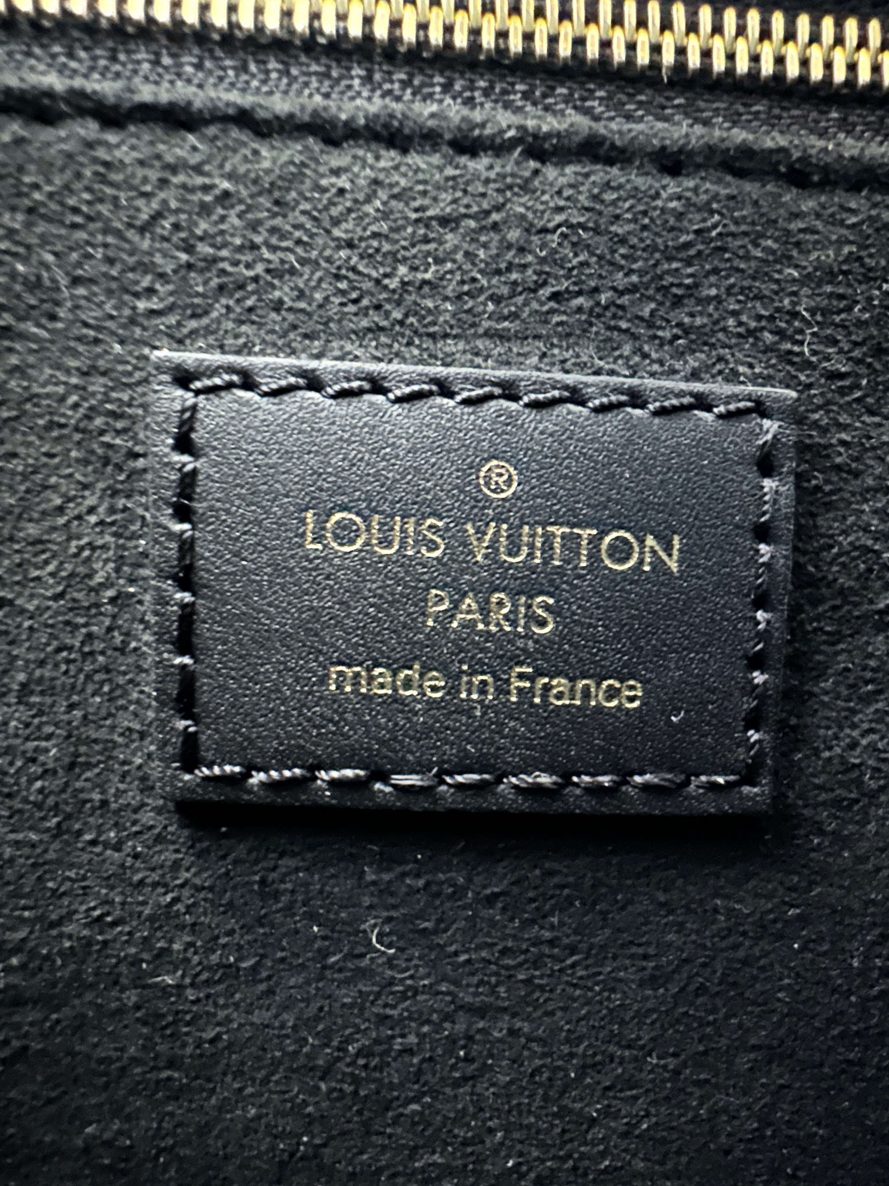 Louis Vuitton OnTheGo PM