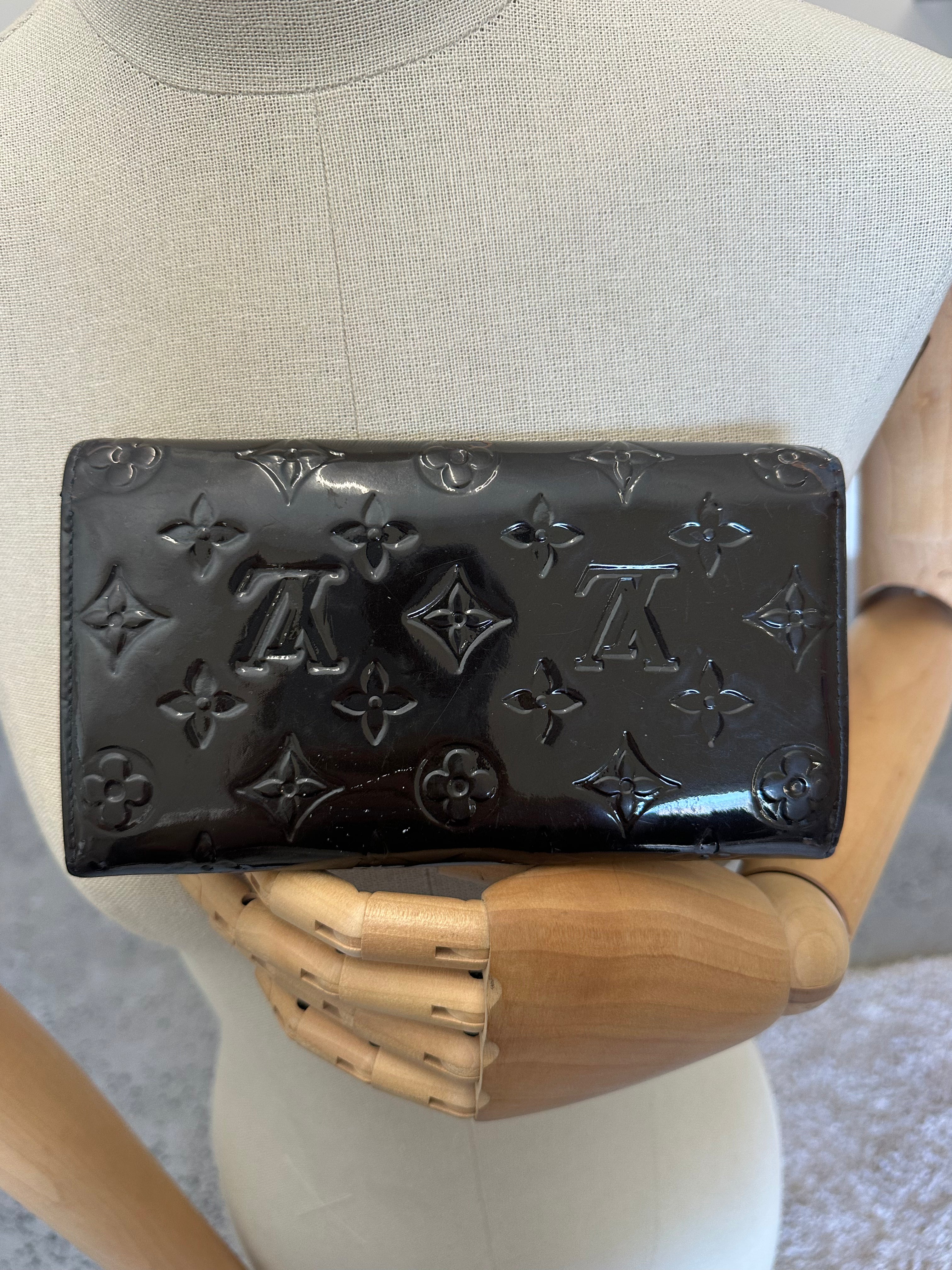 Louis Vuitton Sarah Wallet