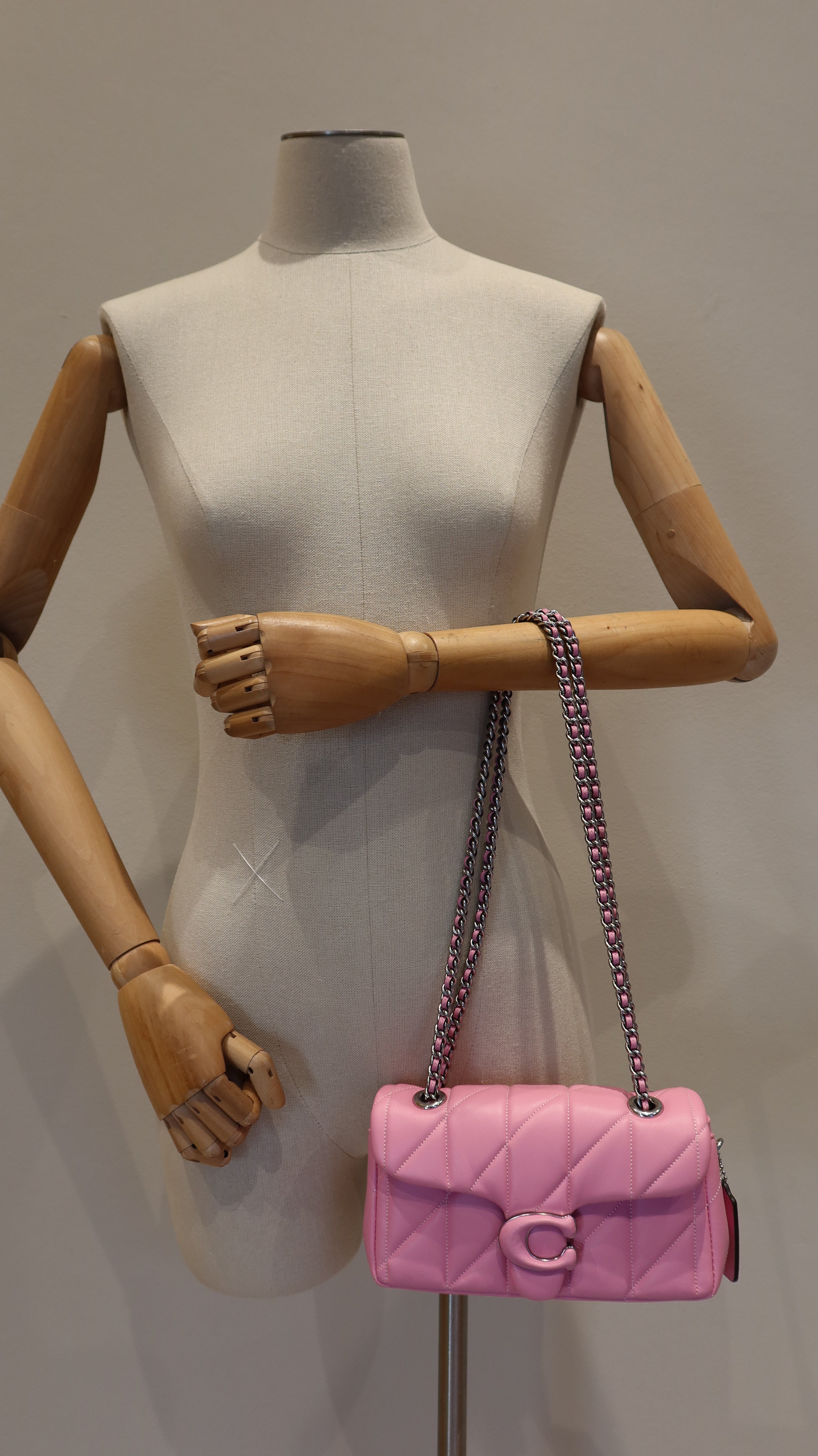Coach Tabby 20 Bag