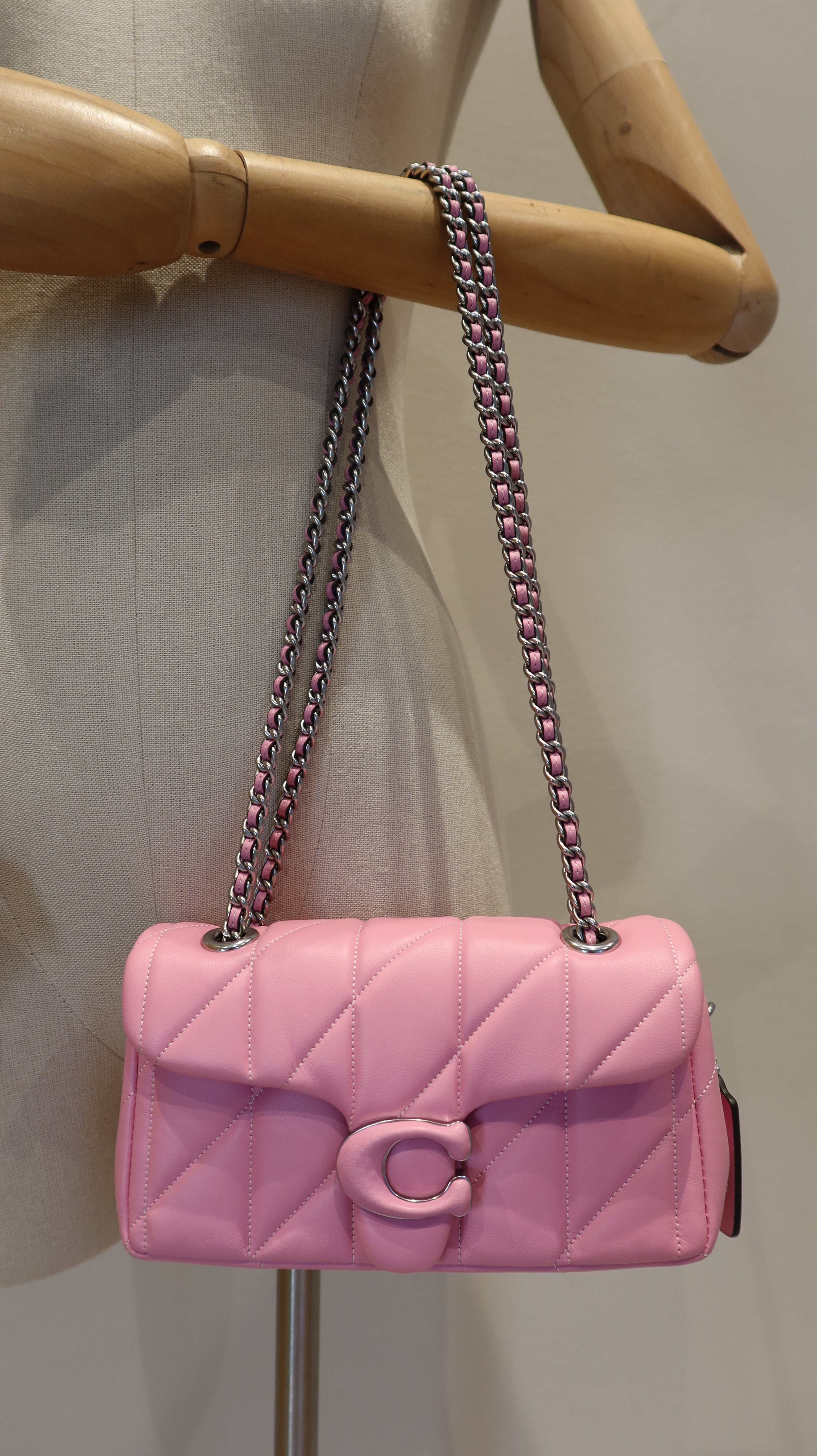 Coach Tabby 20 Bag