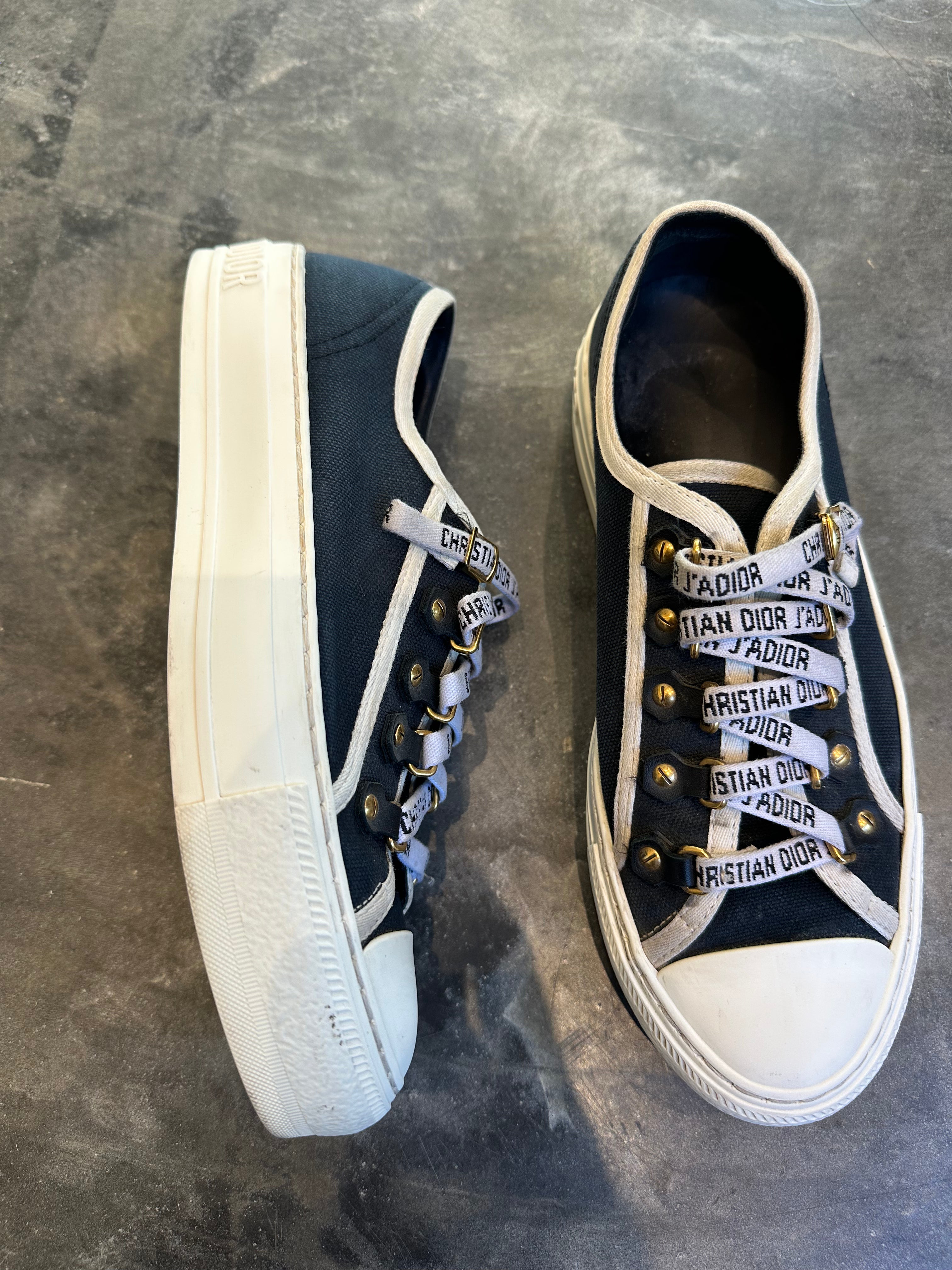 Christian Dior Sneakers (EU36)