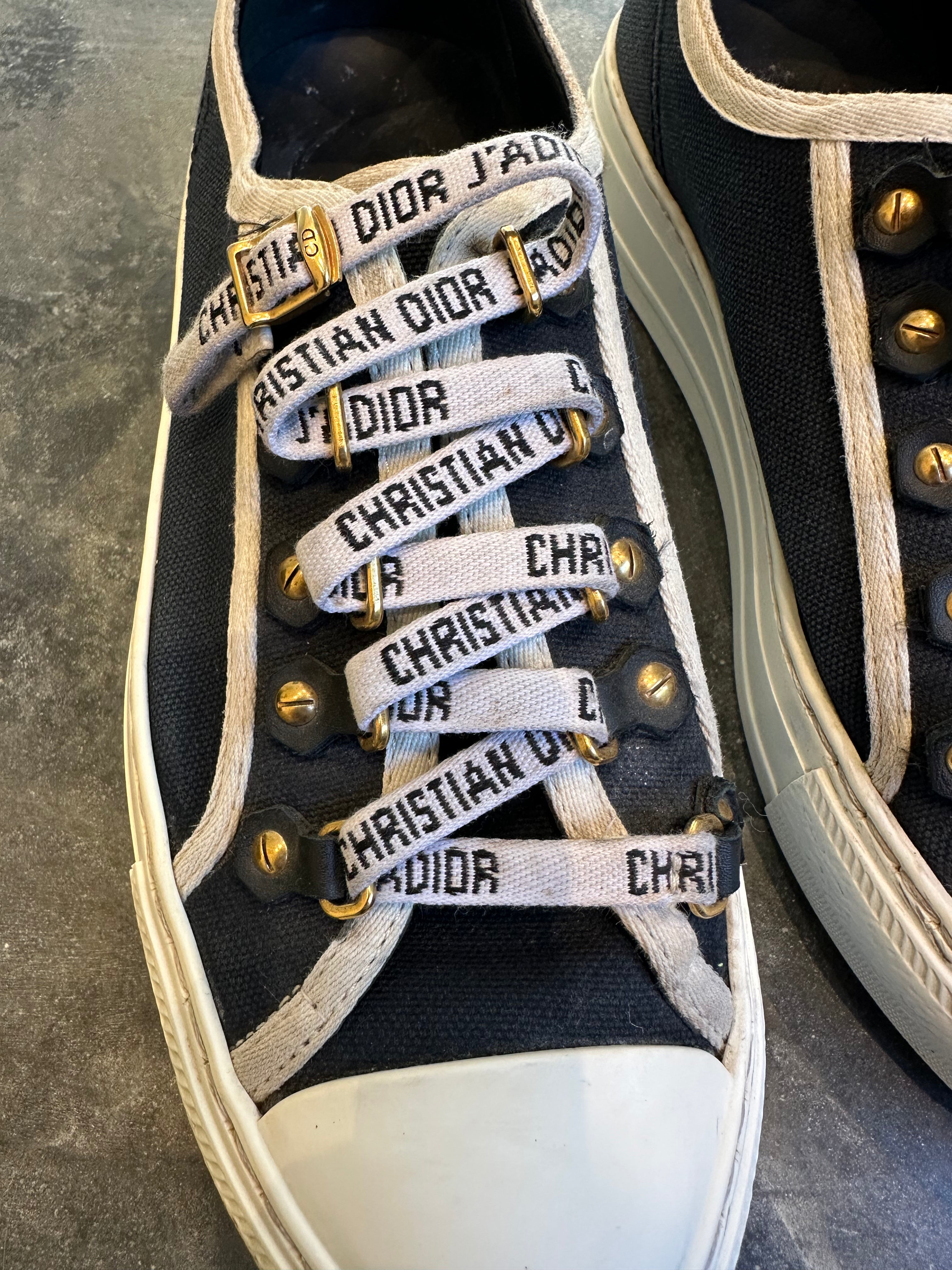 Christian Dior Sneakers (EU36)