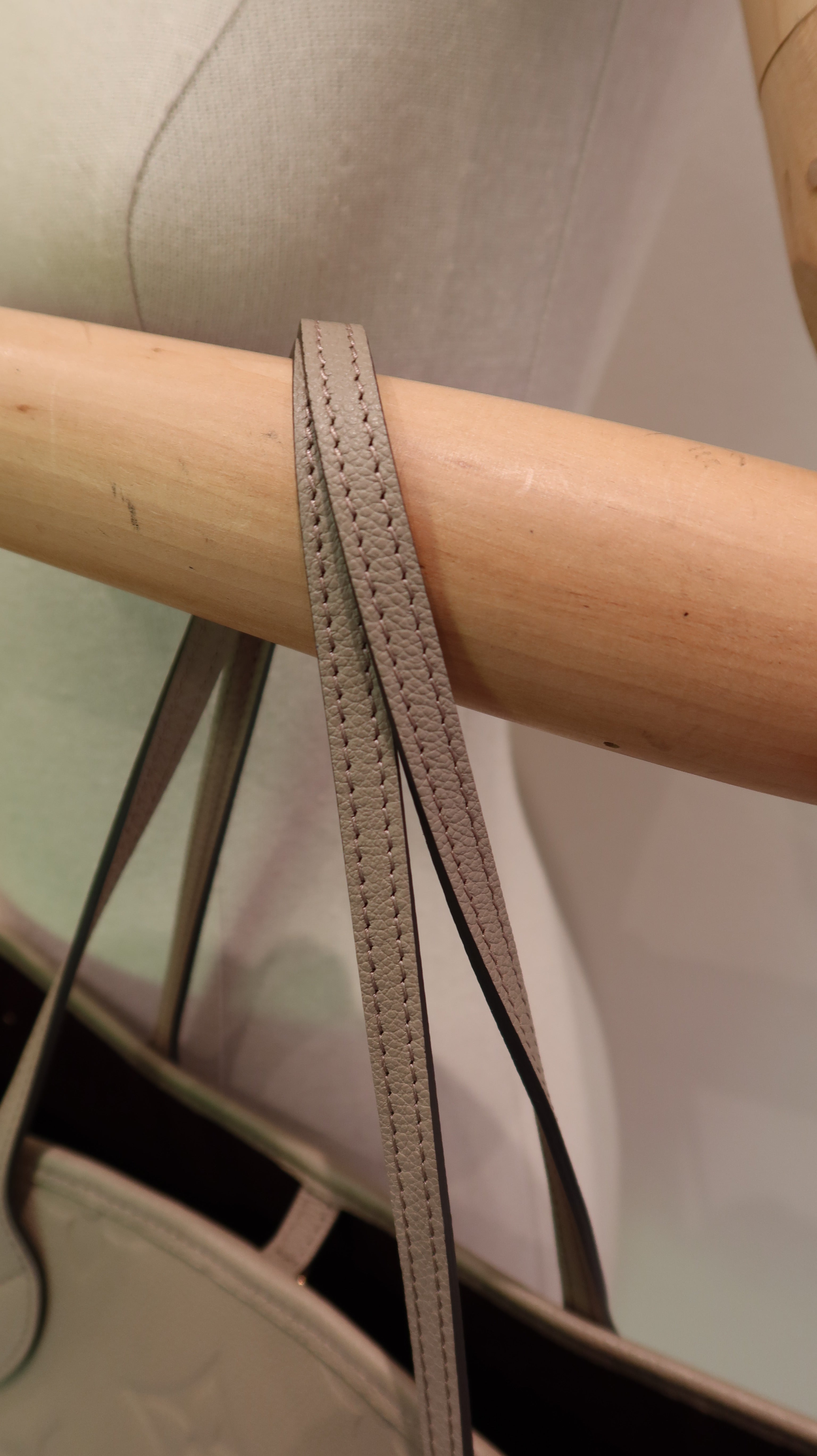 Louis Vuitton Neverfull MM *Store Fresh/Full Set*