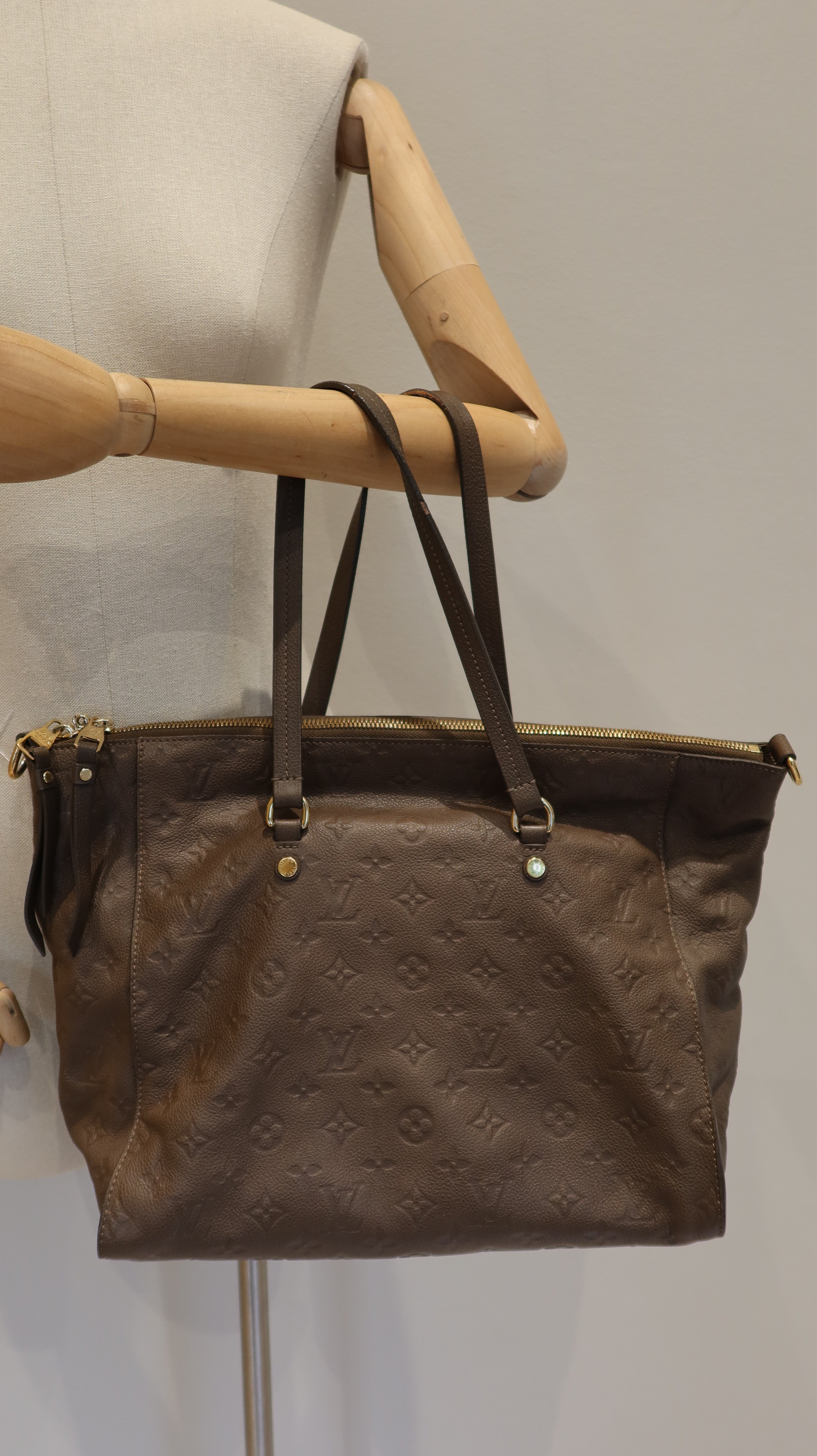 Louis Vuitton Lumineuse PM Bag