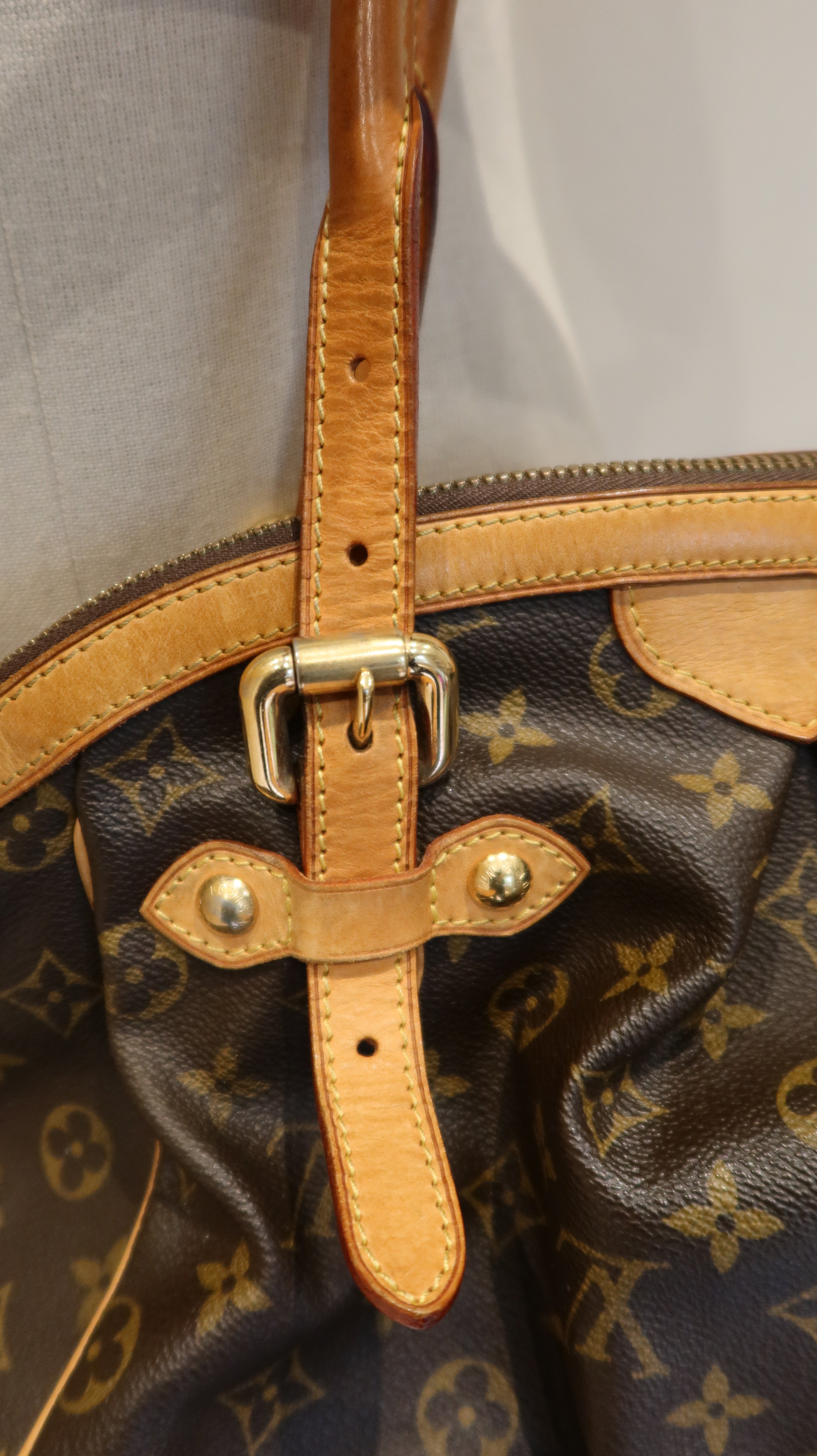 Louis Vuitton Tivoli GM Bag