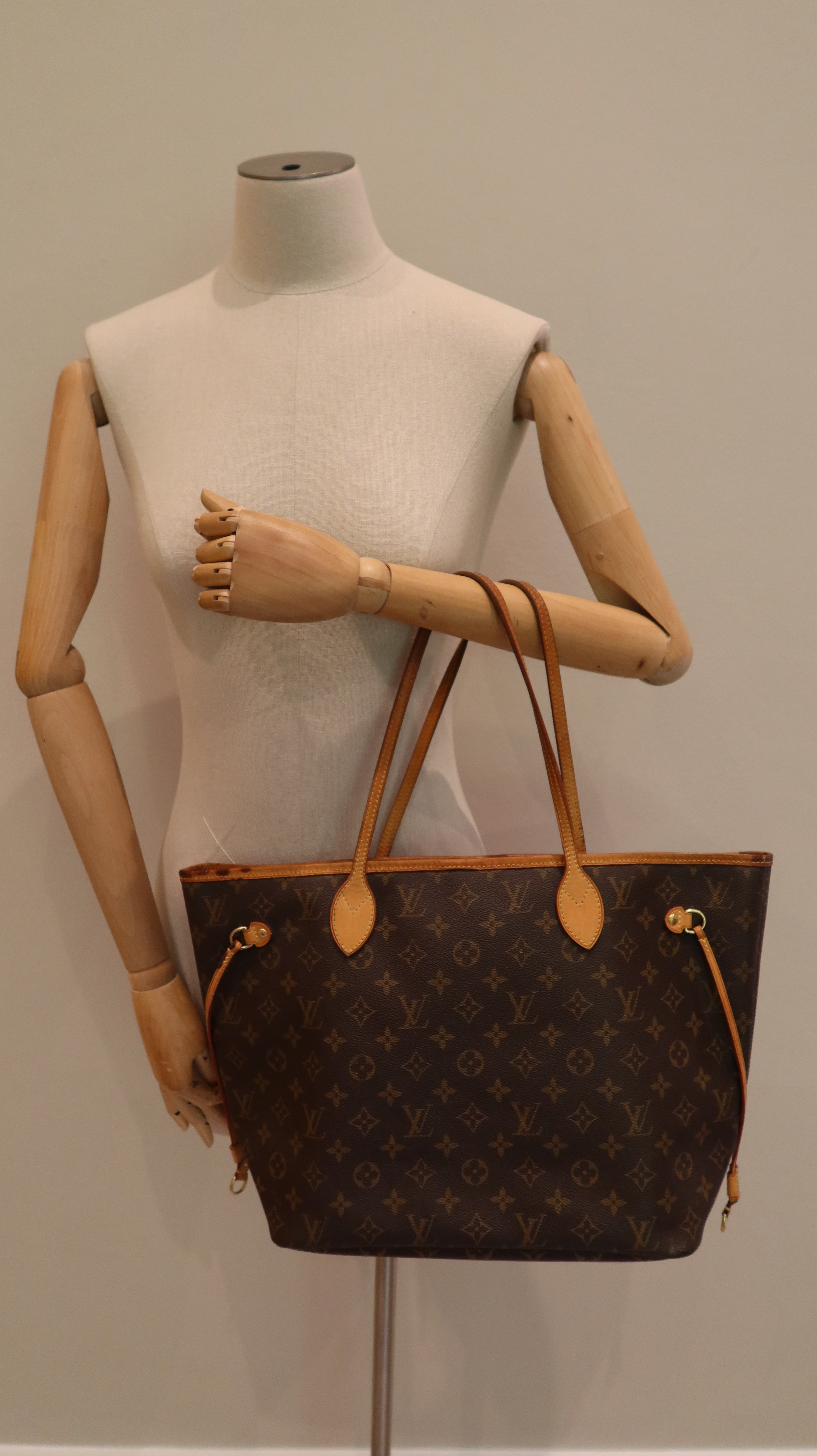Louis Vuitton Neverfull MM