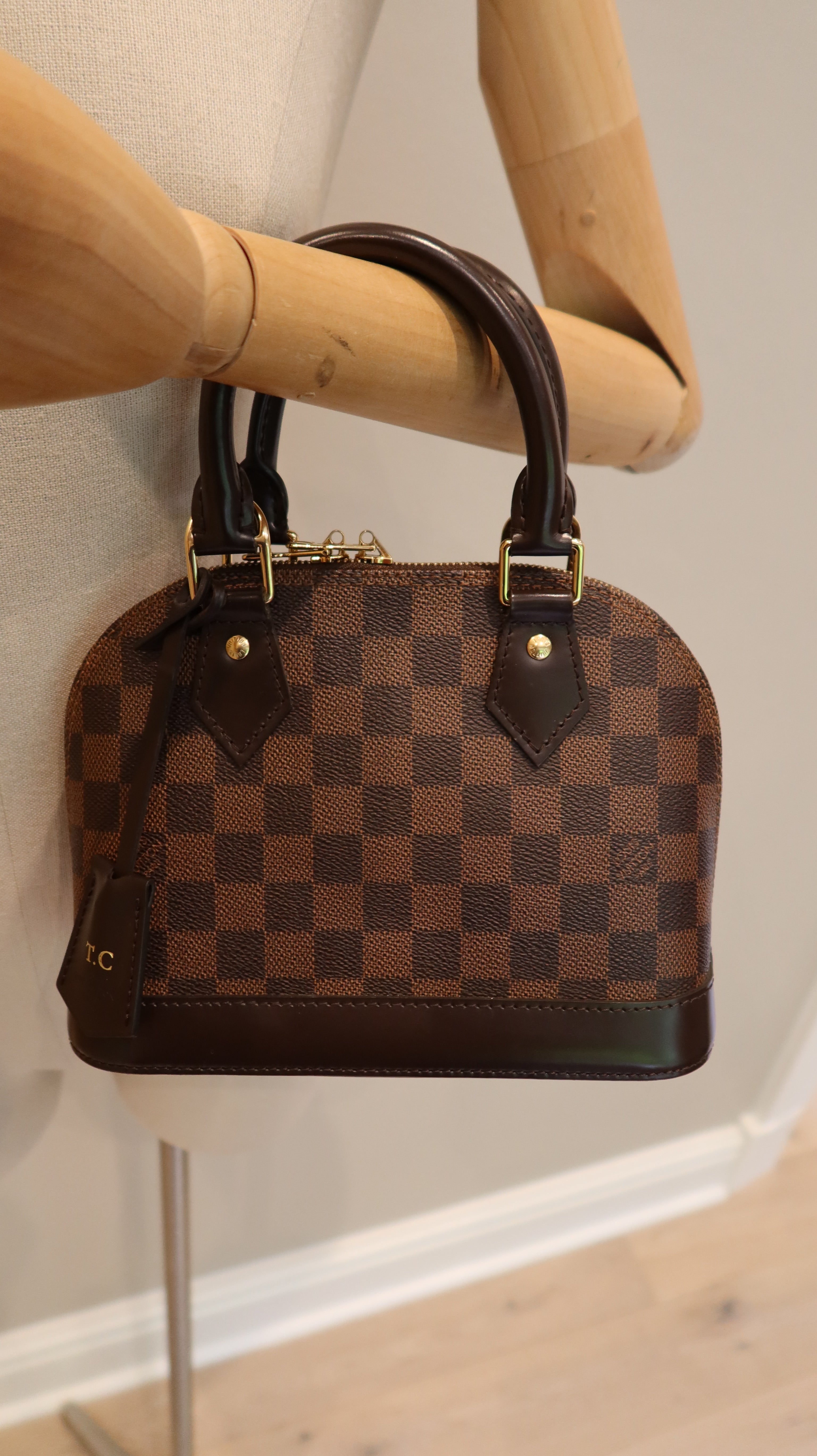 Louis Vuitton Alma BB
