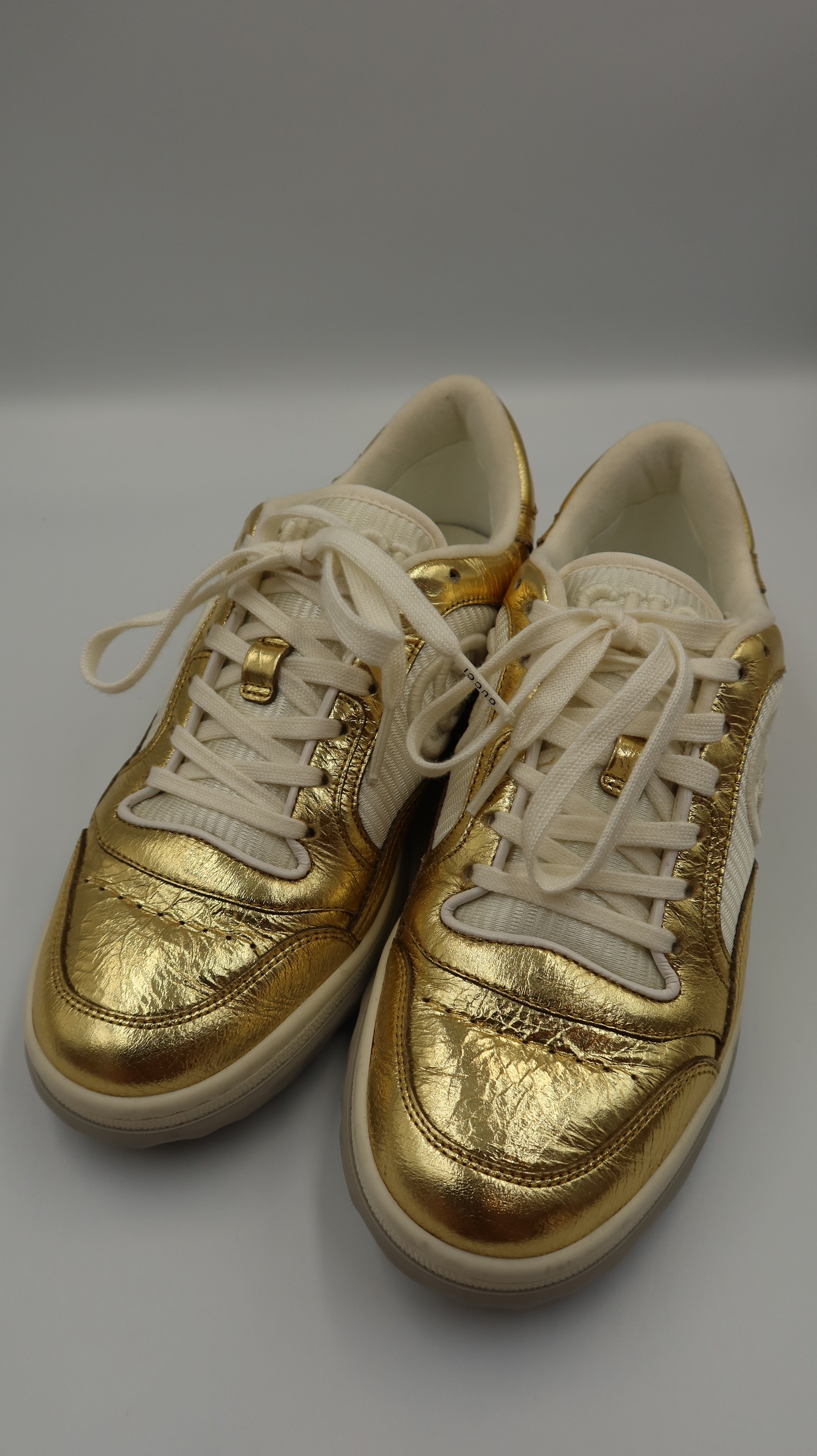 Gucci Sneakers (EU37.5)