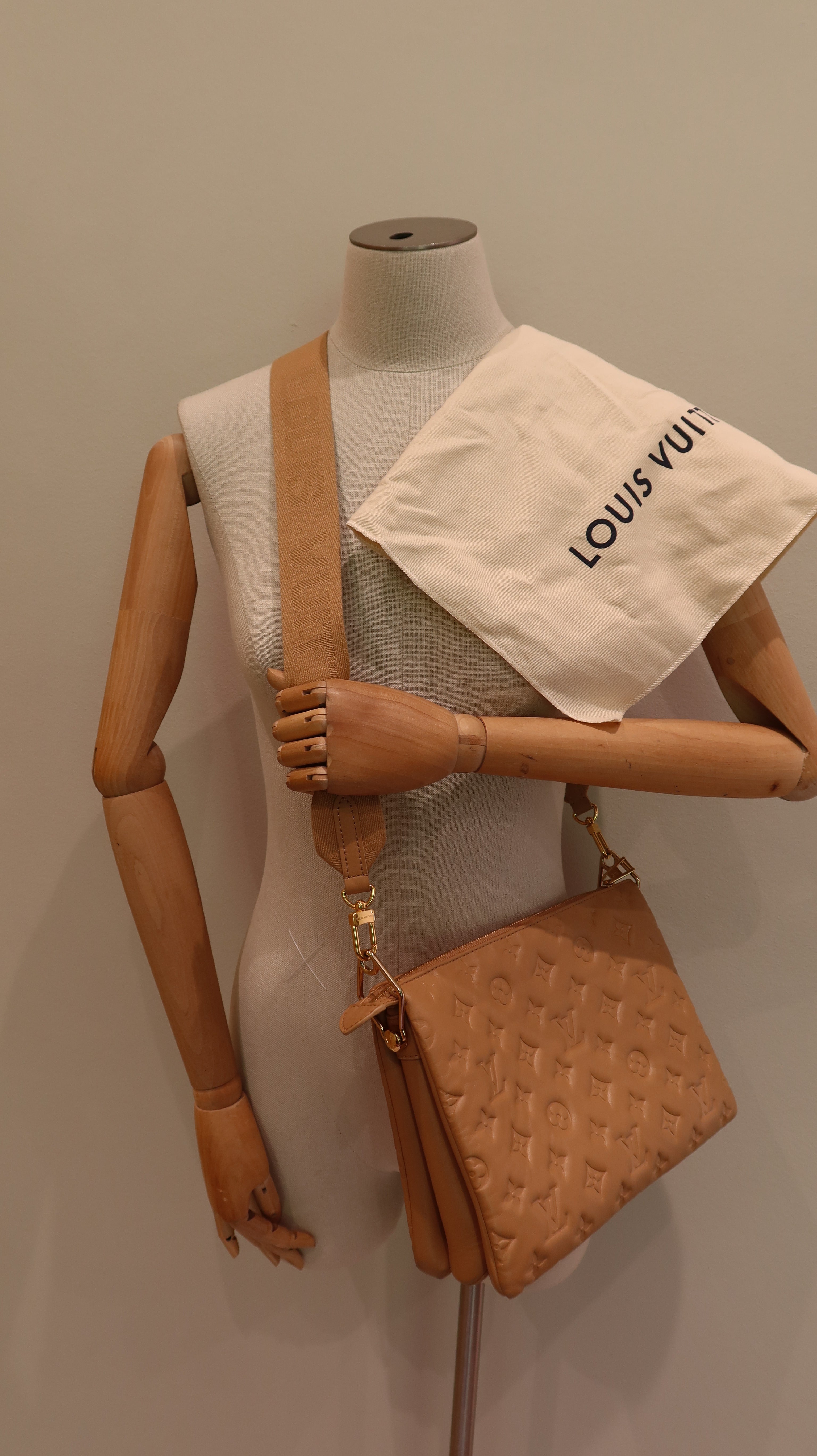 Louis Vuitton Coussin PM *Full Set*