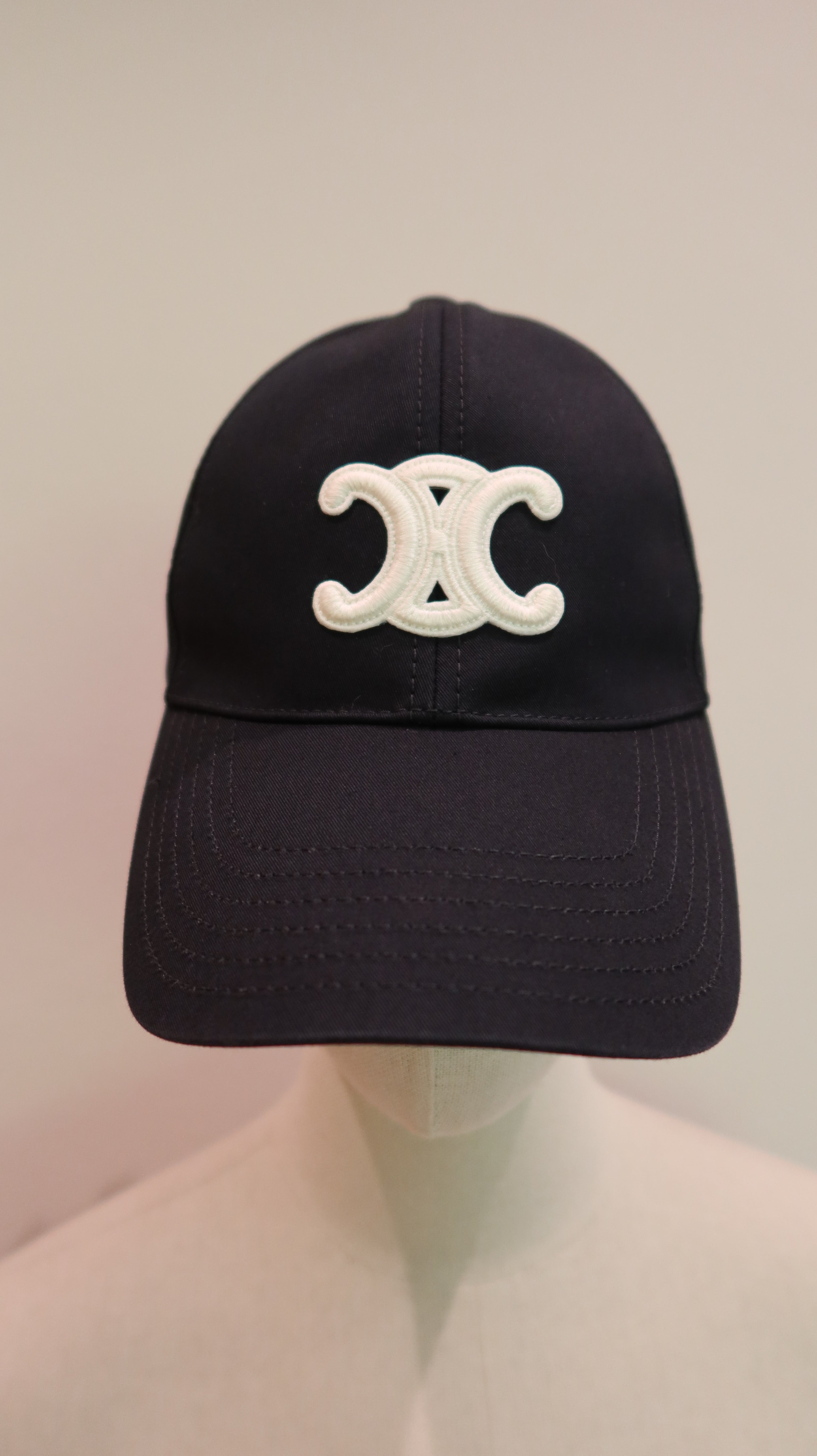 Celine Triomphe Cap (S)