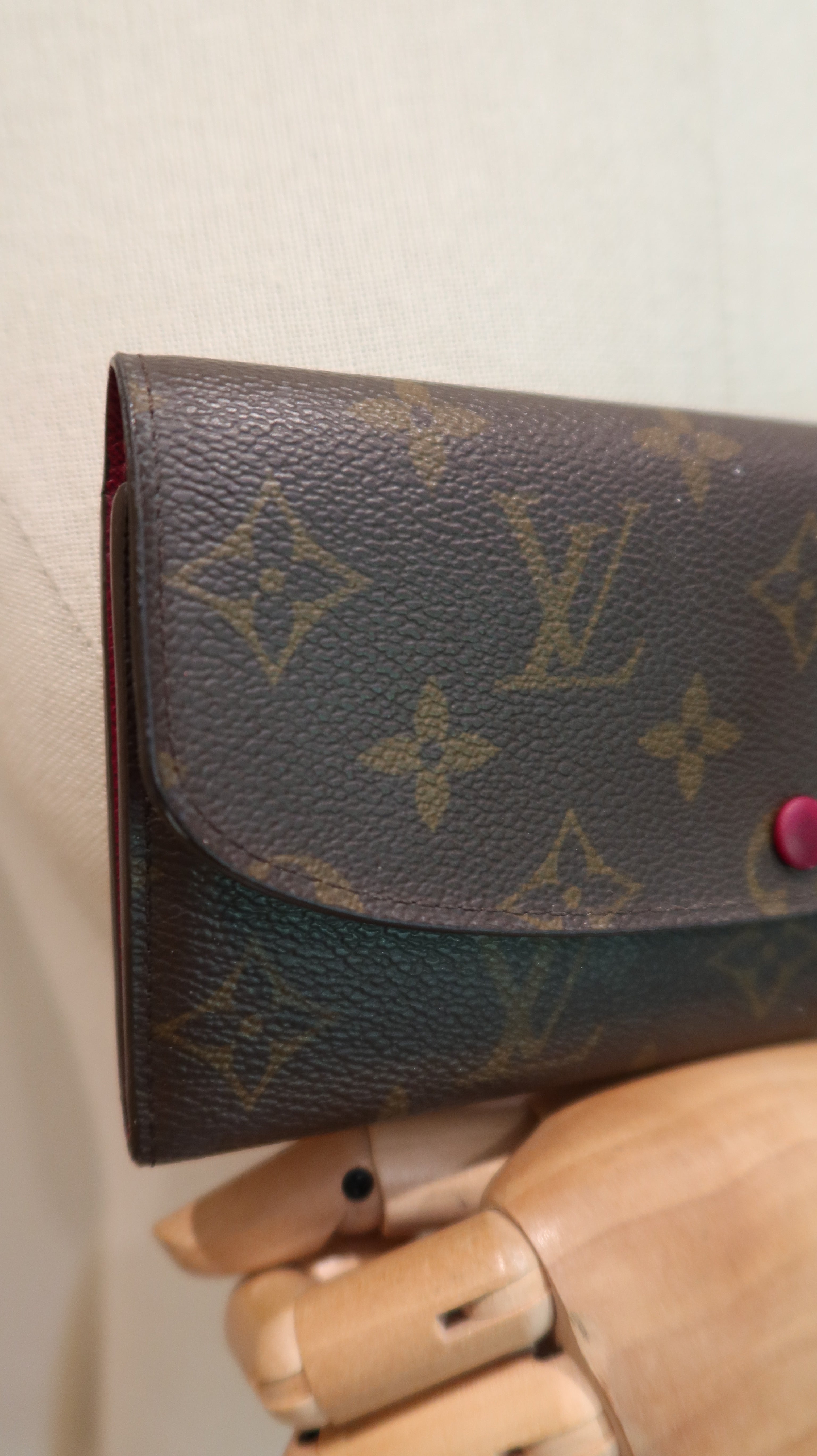 Louis Vuitton Emille Wallet