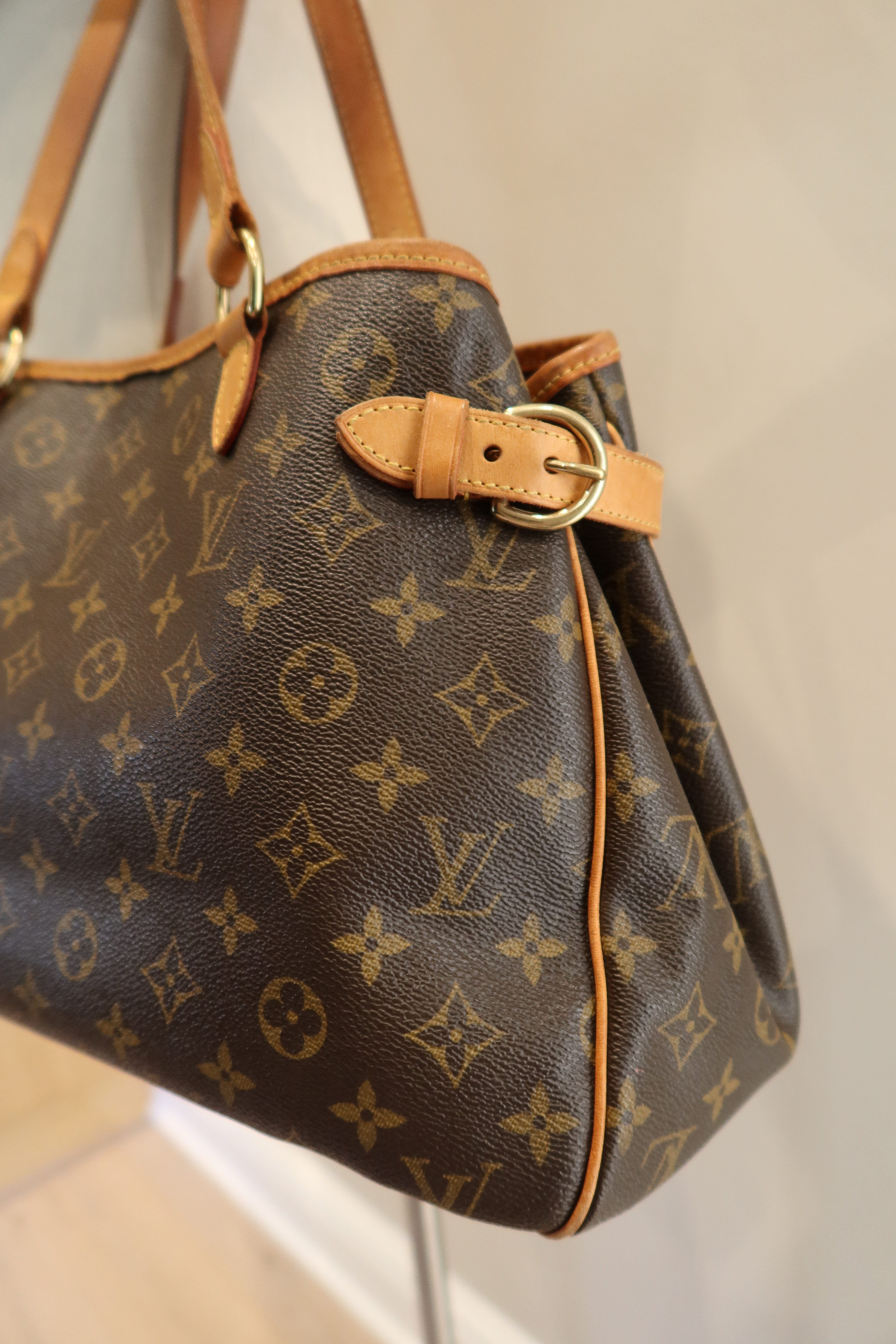 Louis Vuitton Batignolles Tote