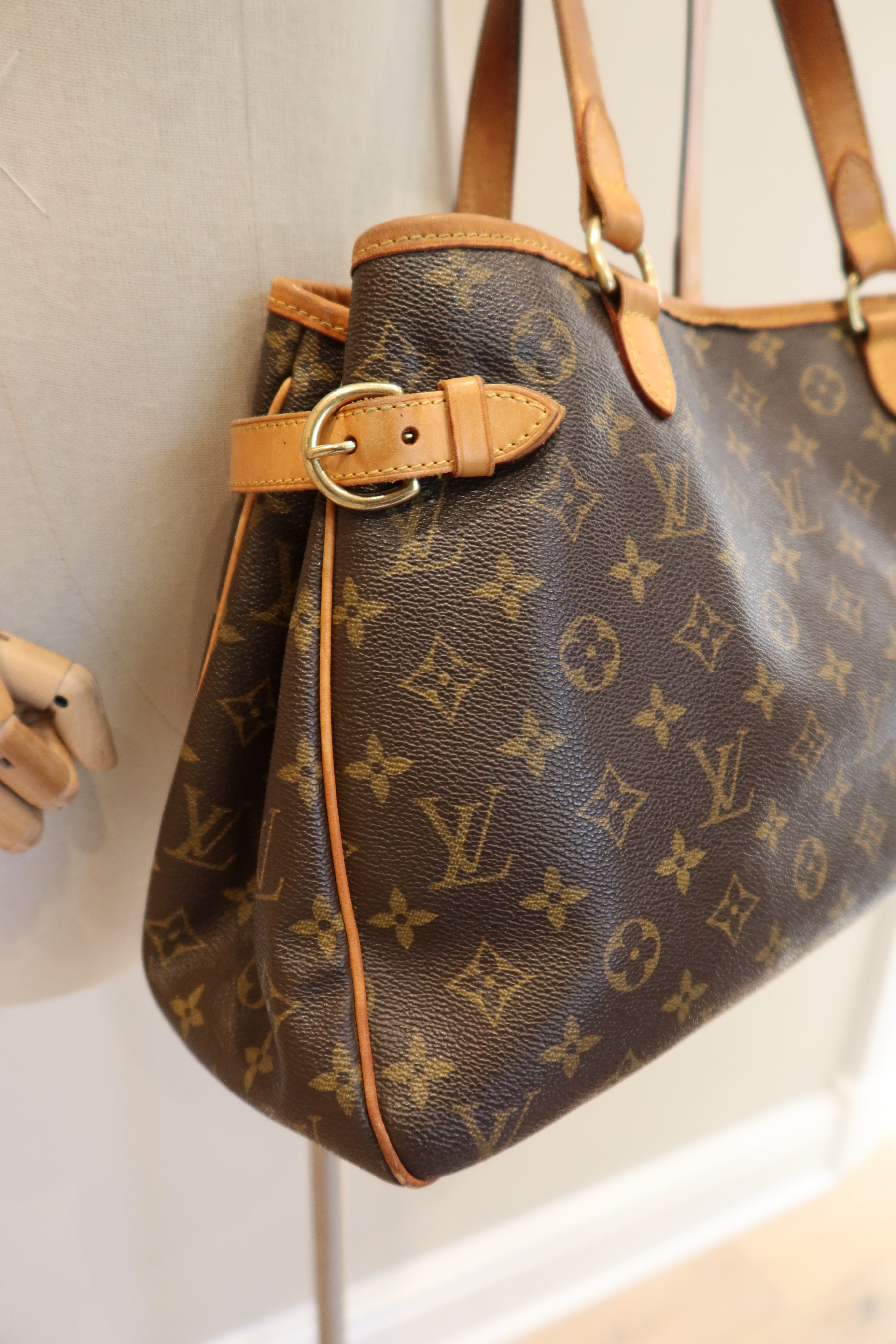 Louis Vuitton Batignolles Tote