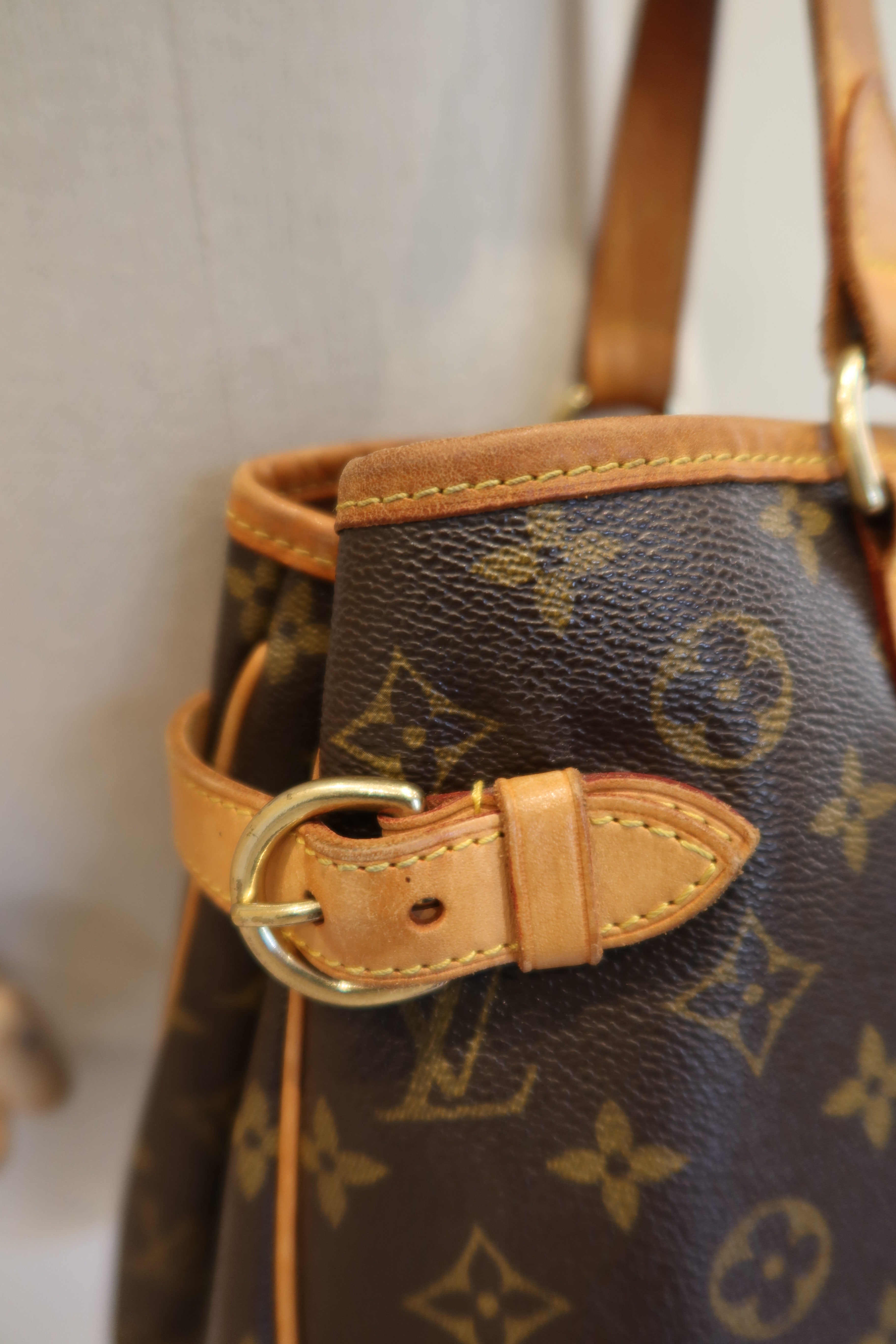Louis Vuitton Batignolles Tote