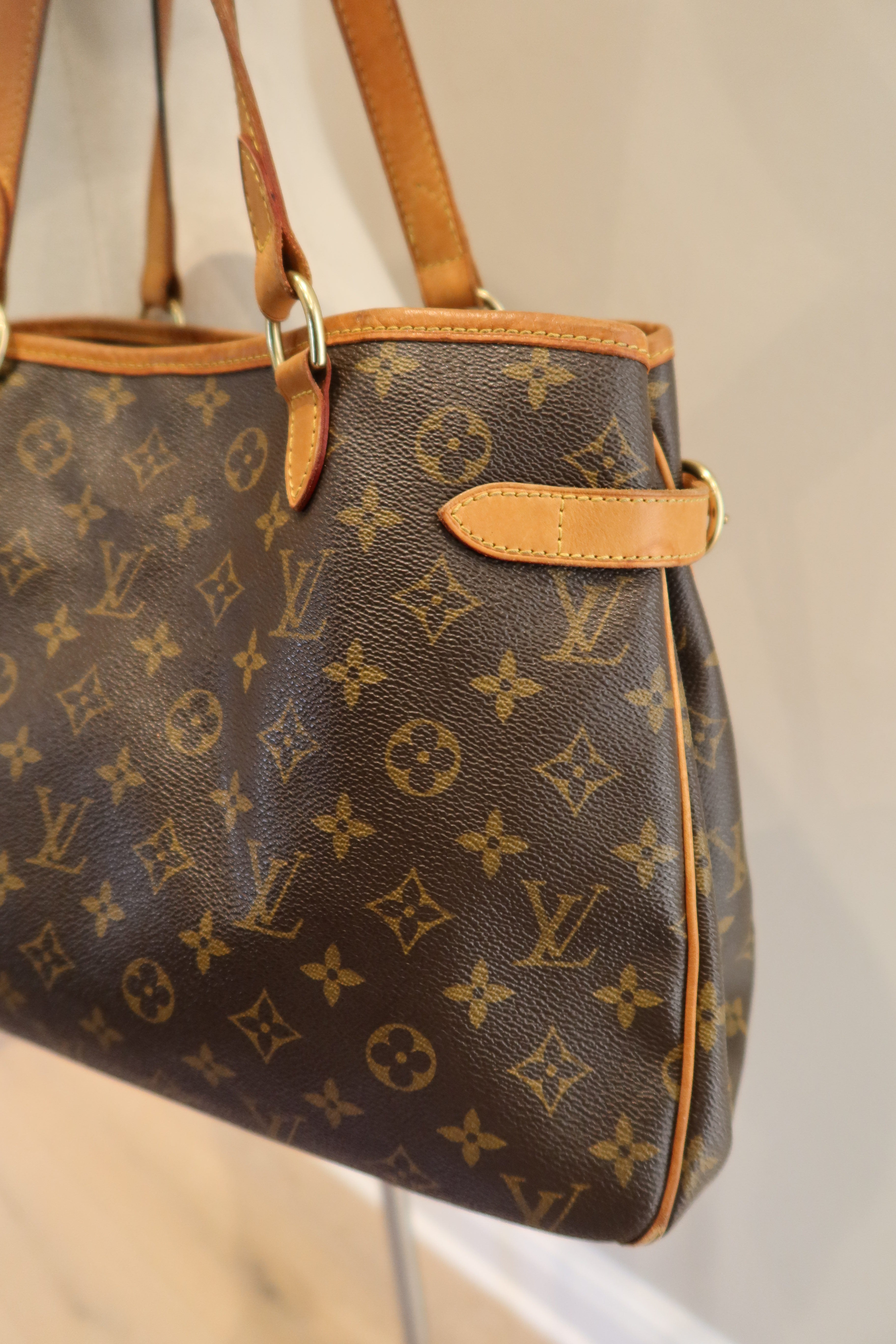 Louis Vuitton Batignolles Tote