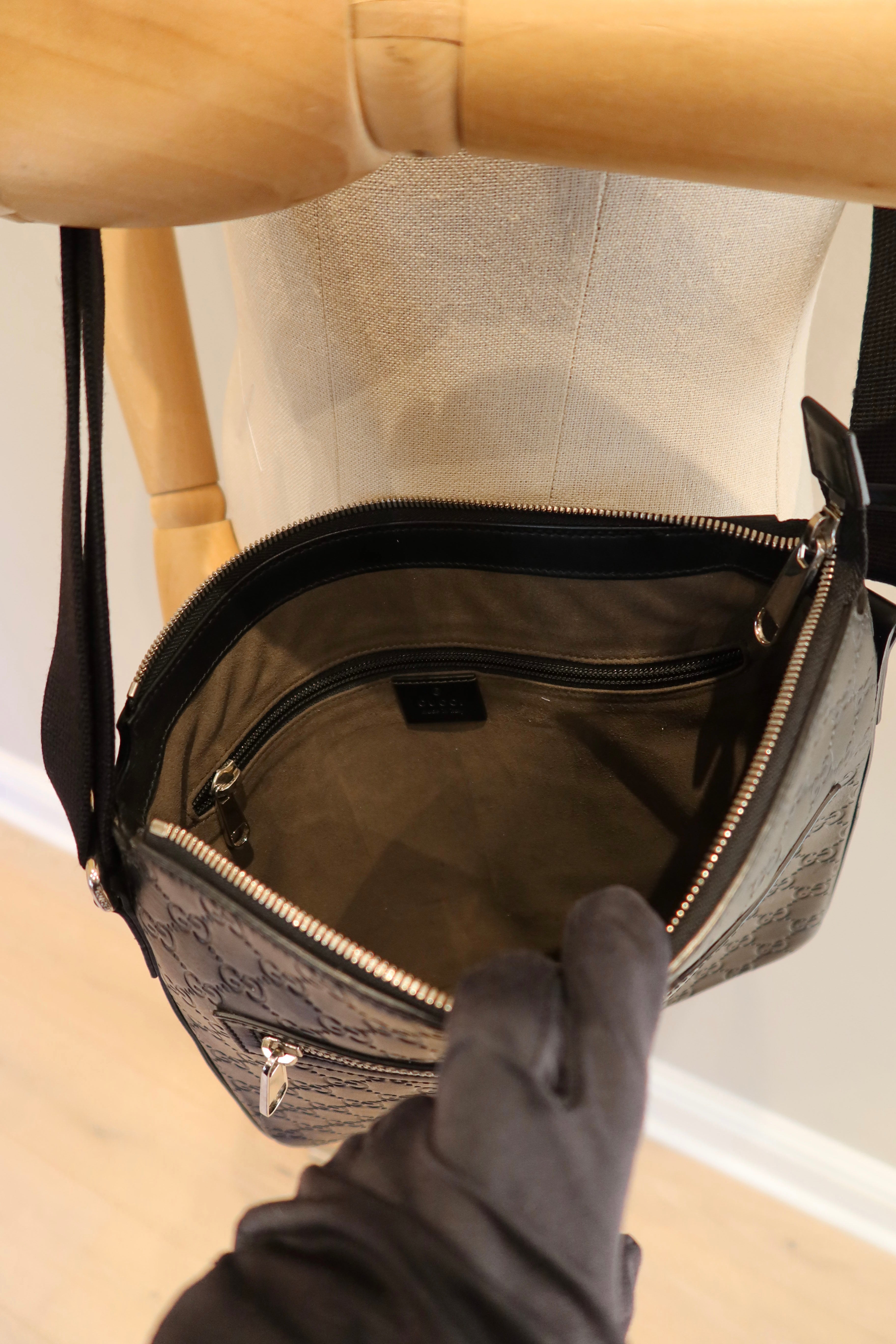 Gucci Messenger Bag