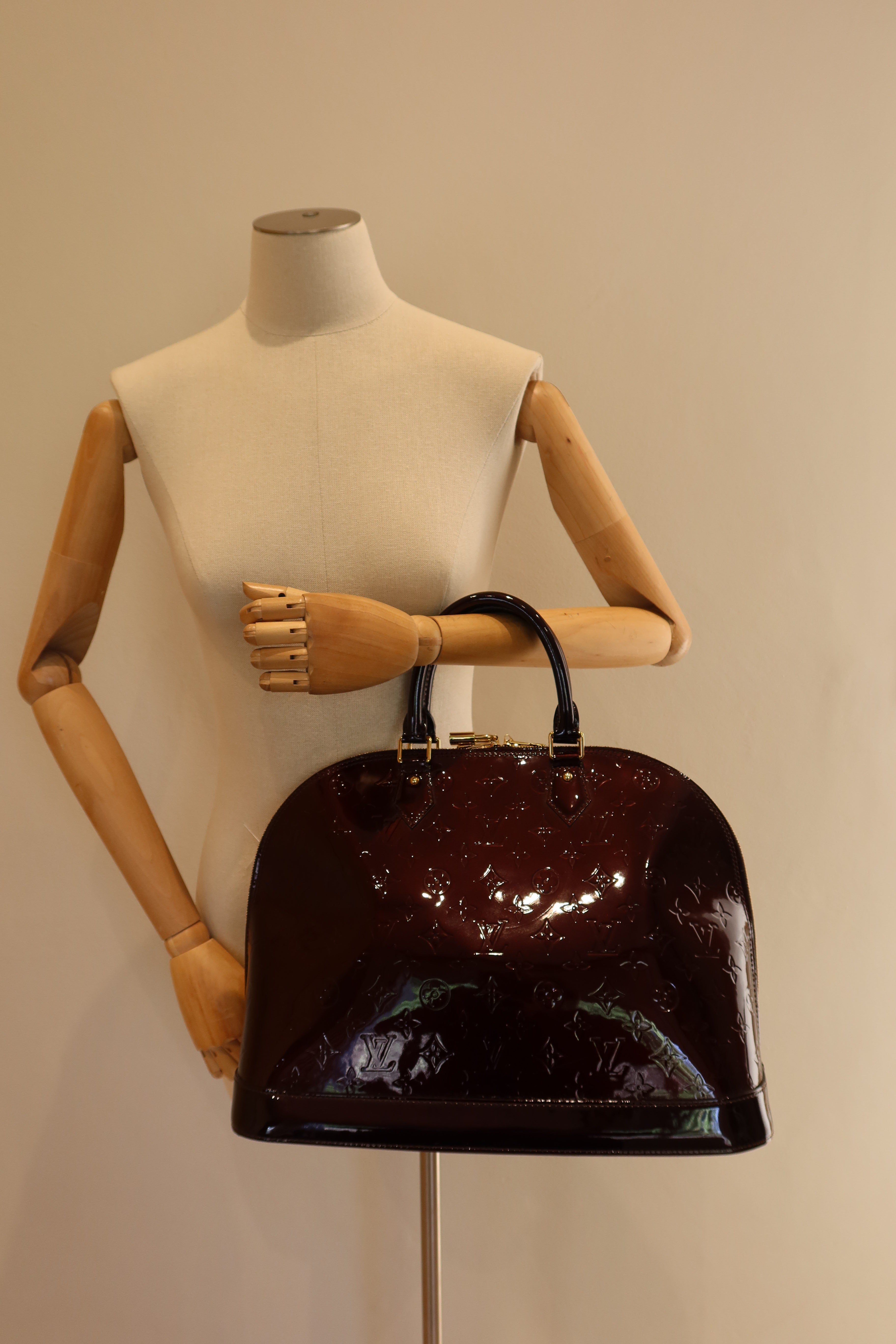Louis Vuitton Alma GM